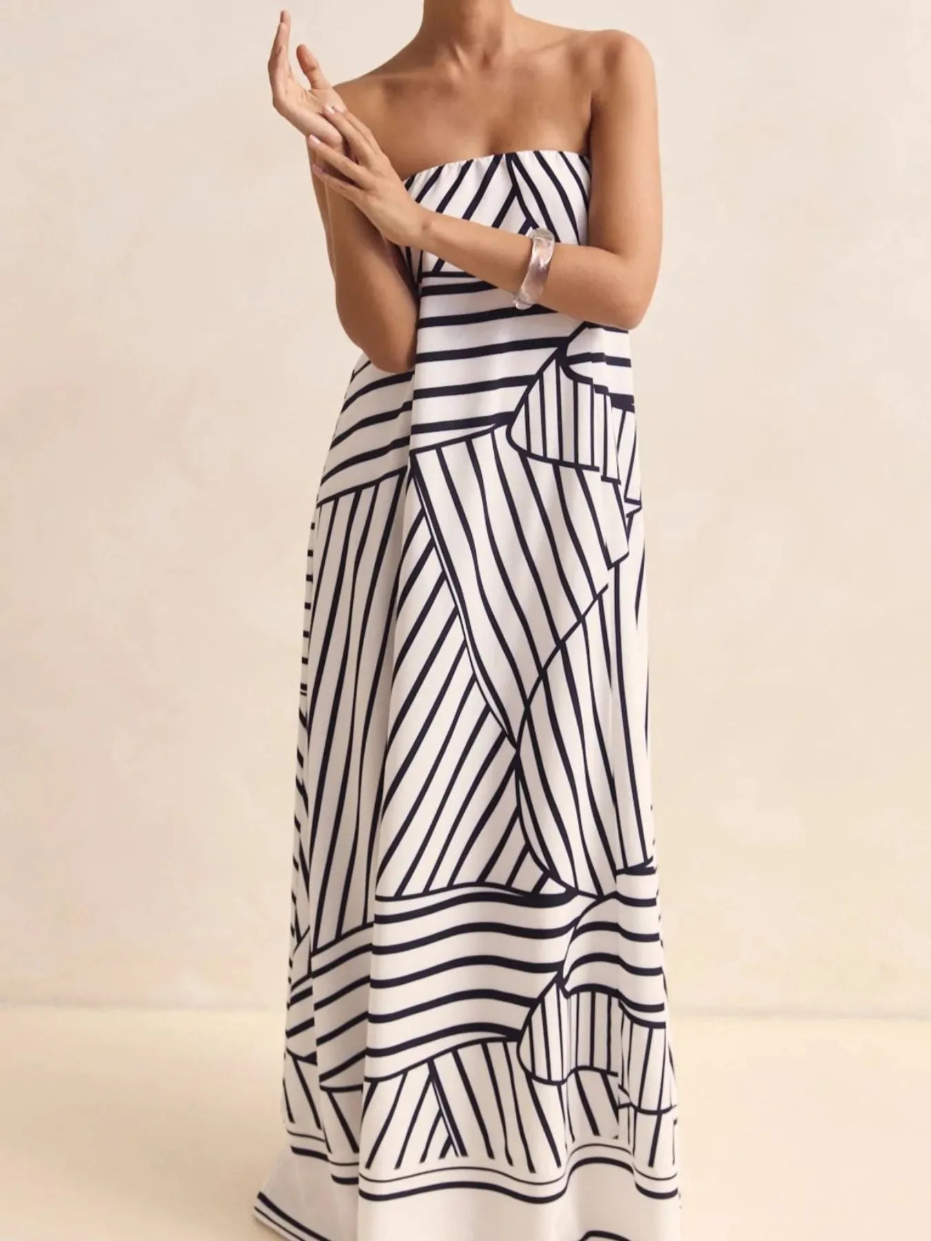 tube maxi dress pattern Smocked Printed Cut:18 Months 86cm Meet @alexandragrecco , a The strapless tube design handcrafted Vietnam