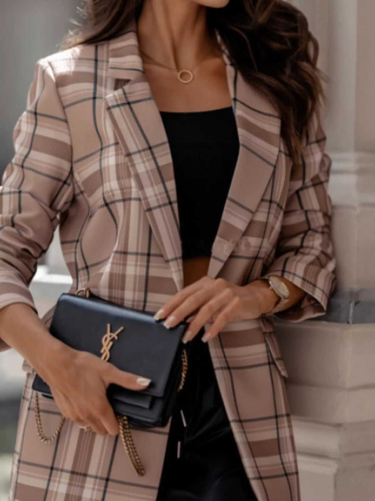 Women’s plaid blazer with lapel collar in beige and brown lines, single-breasted look