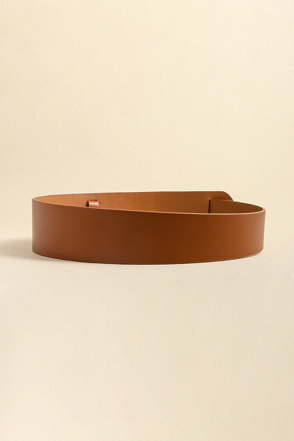 Caramel vegan leather belt with smooth wide strap and buckle loop