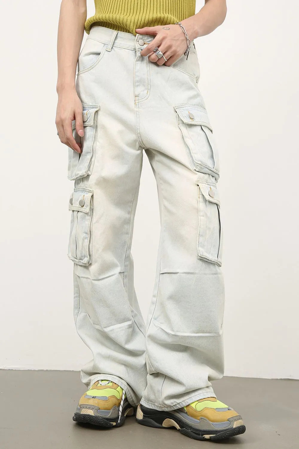 Light-wash mid-rise cargo jeans with thigh cargo pockets and straight cuffed hem