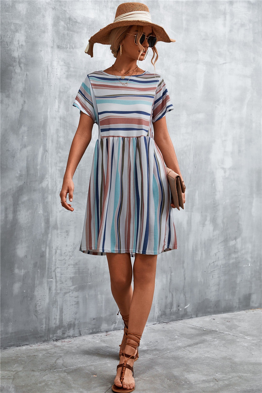 Striped round-neck dress with short sleeves, gathered waist, blue and coral vertical stripes