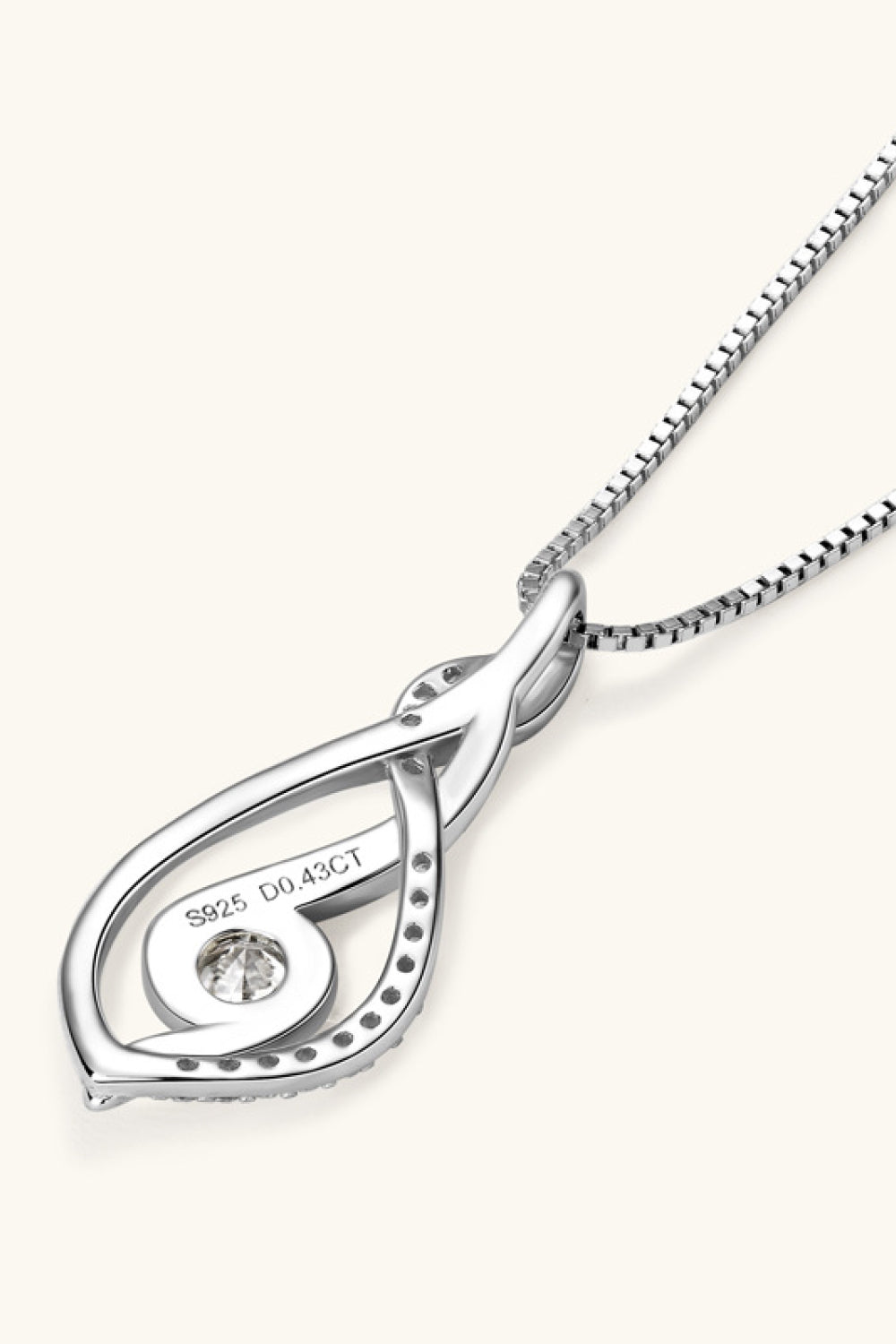 Silver moissanite necklace back view showing S925 and Do 4CT engraving