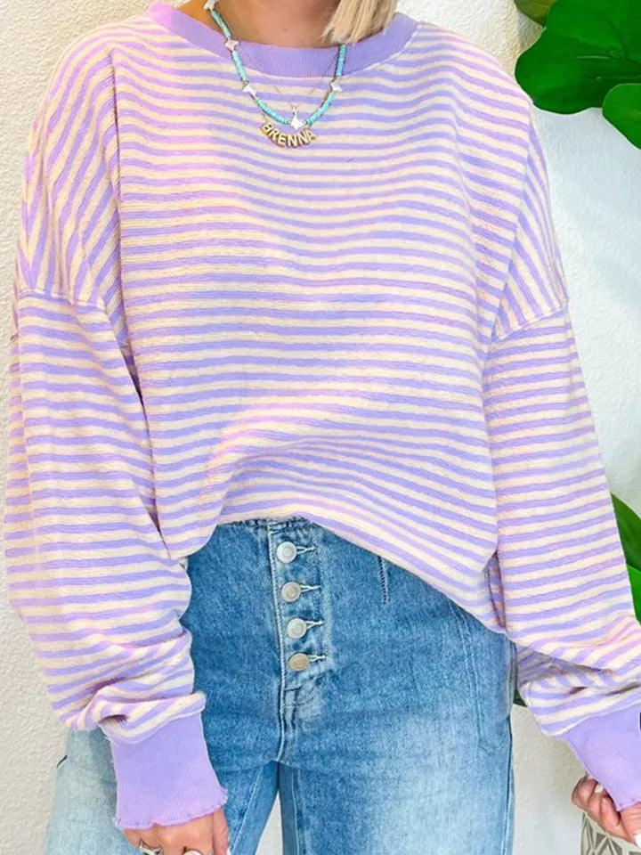 Lavender and white striped long-sleeve sweatshirt, round neckline and relaxed fit