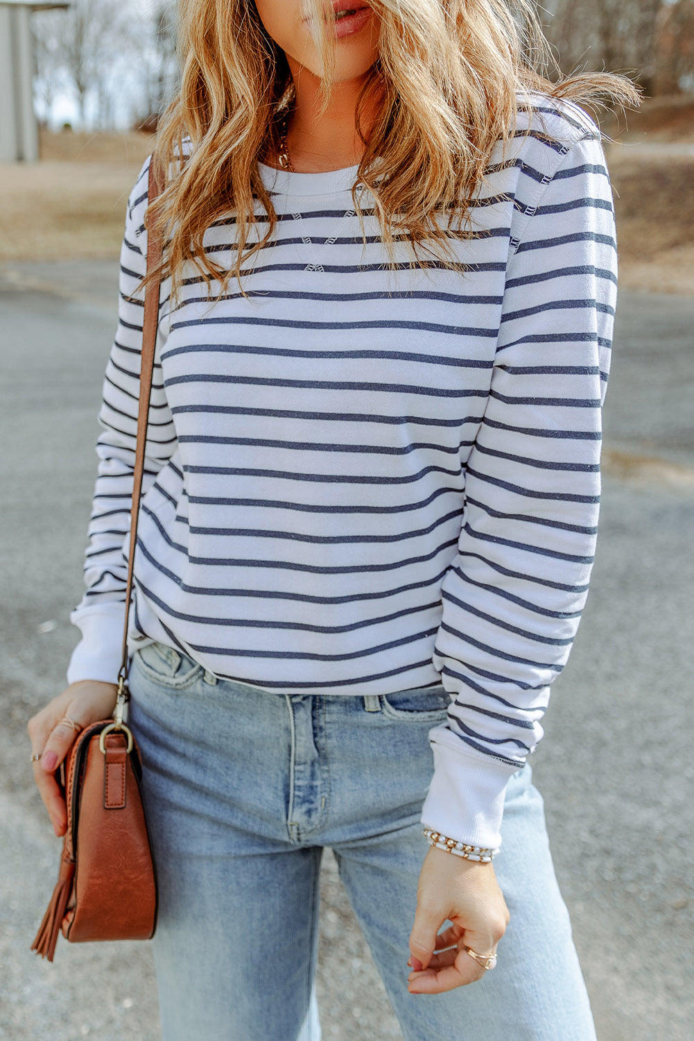 Striped long-sleeve round-neck top, navy and white stripes, long sleeves, crew neck
