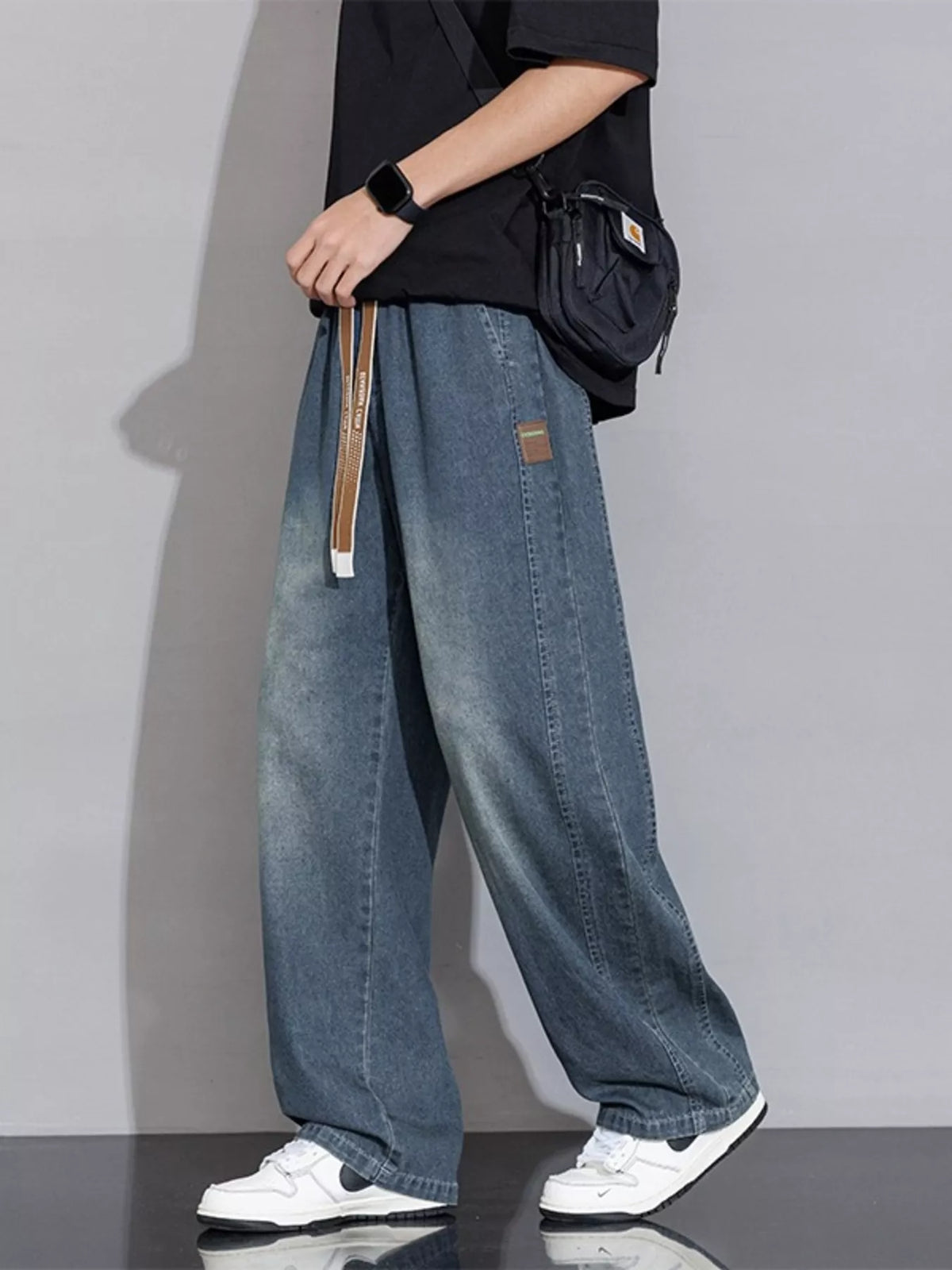 Men's vintage-wash gray-blue wide-leg drawstring jeans with stitched leg seams