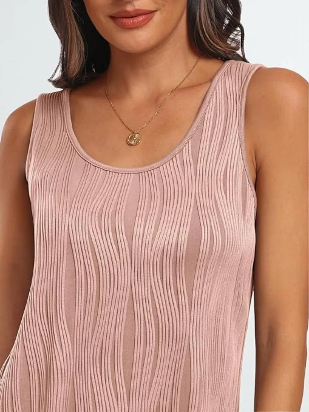 Dusty pink wide-strap tank top with round neckline and ribbed texture
