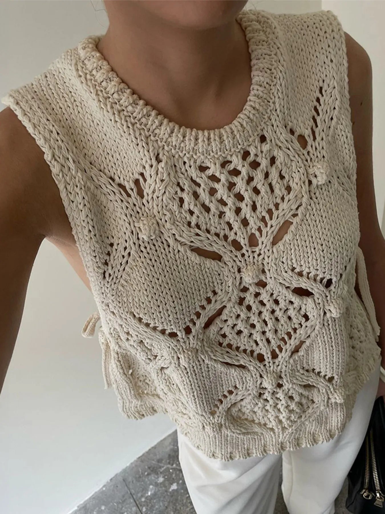 Apricot crochet hollow-out sleeveless sweater vest with scalloped openwork knit