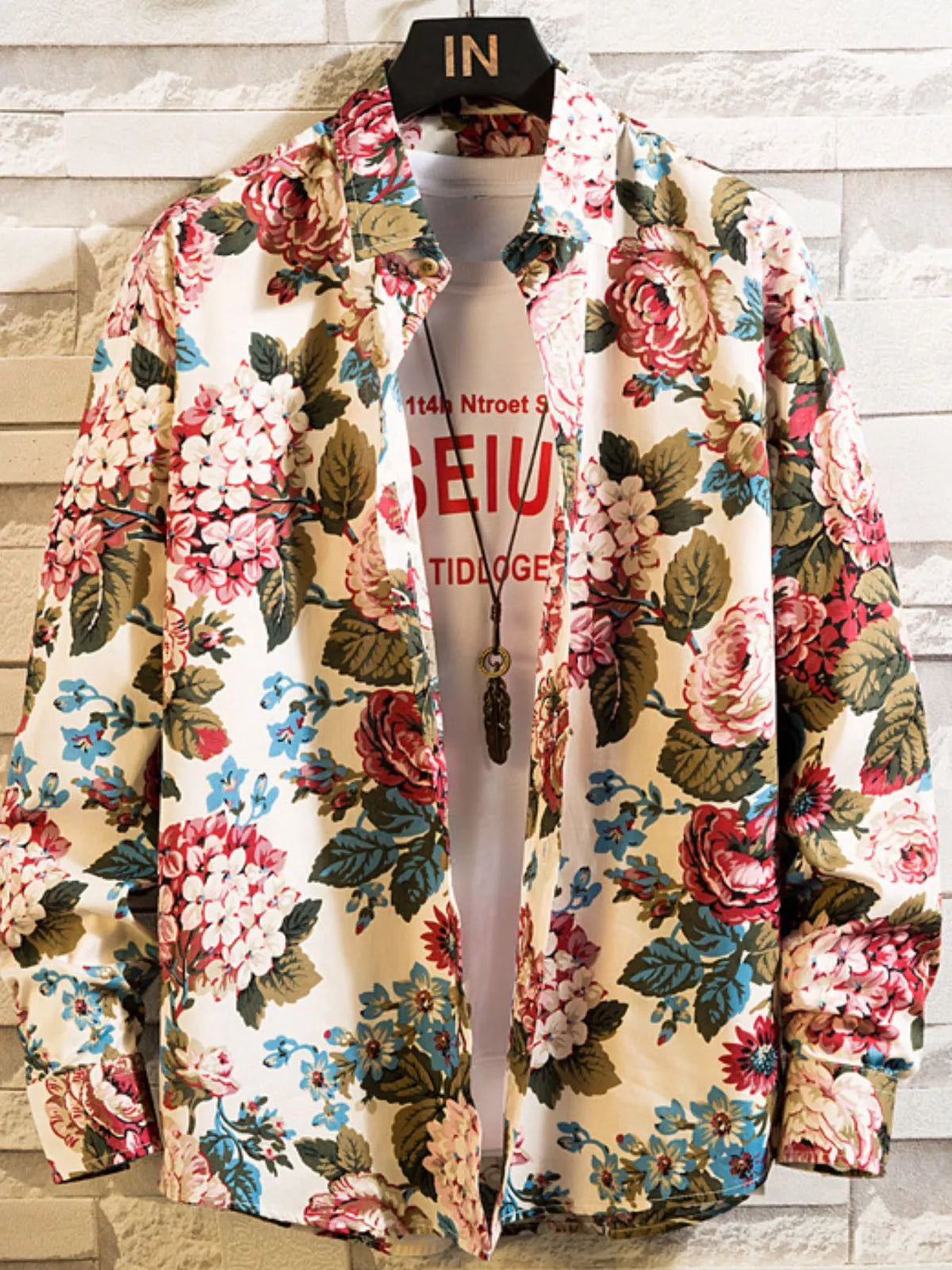Men's button-up stretch shirt with large floral print in pink and red, long sleeves