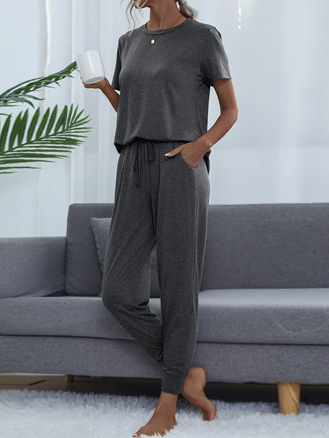 Charcoal round-neck short-sleeve top and jogger pants set with drawstring waist