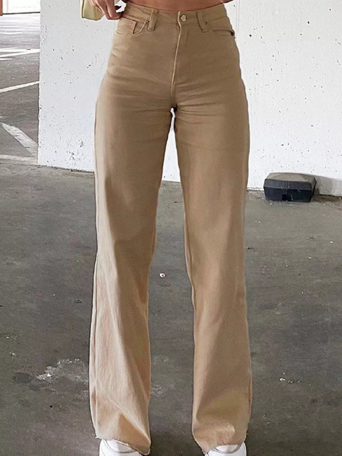 High-waisted vintage wash denim jeans, light brown/tan, wide straight-leg fit