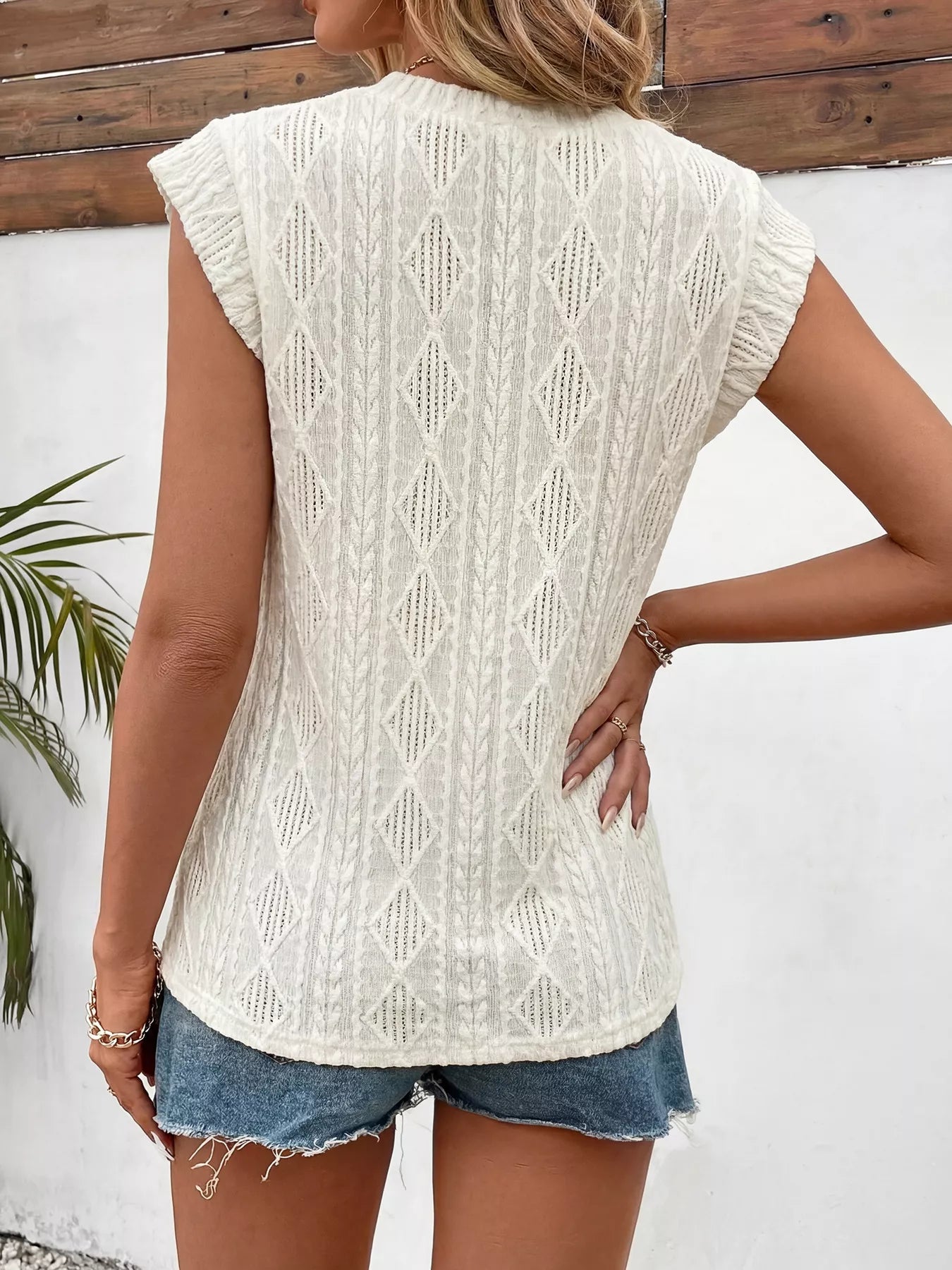 Cedar & Moore Textured Cap Sleeve Top in cream knit with diamond lattice pattern