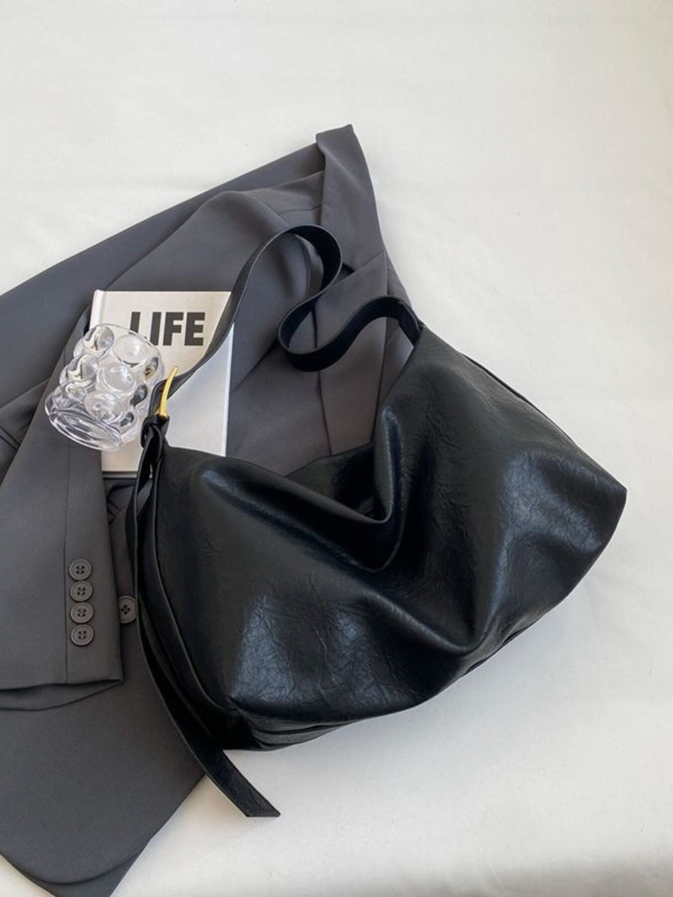 Adjustable Strap Shoulder Bag in black PU leather, large size