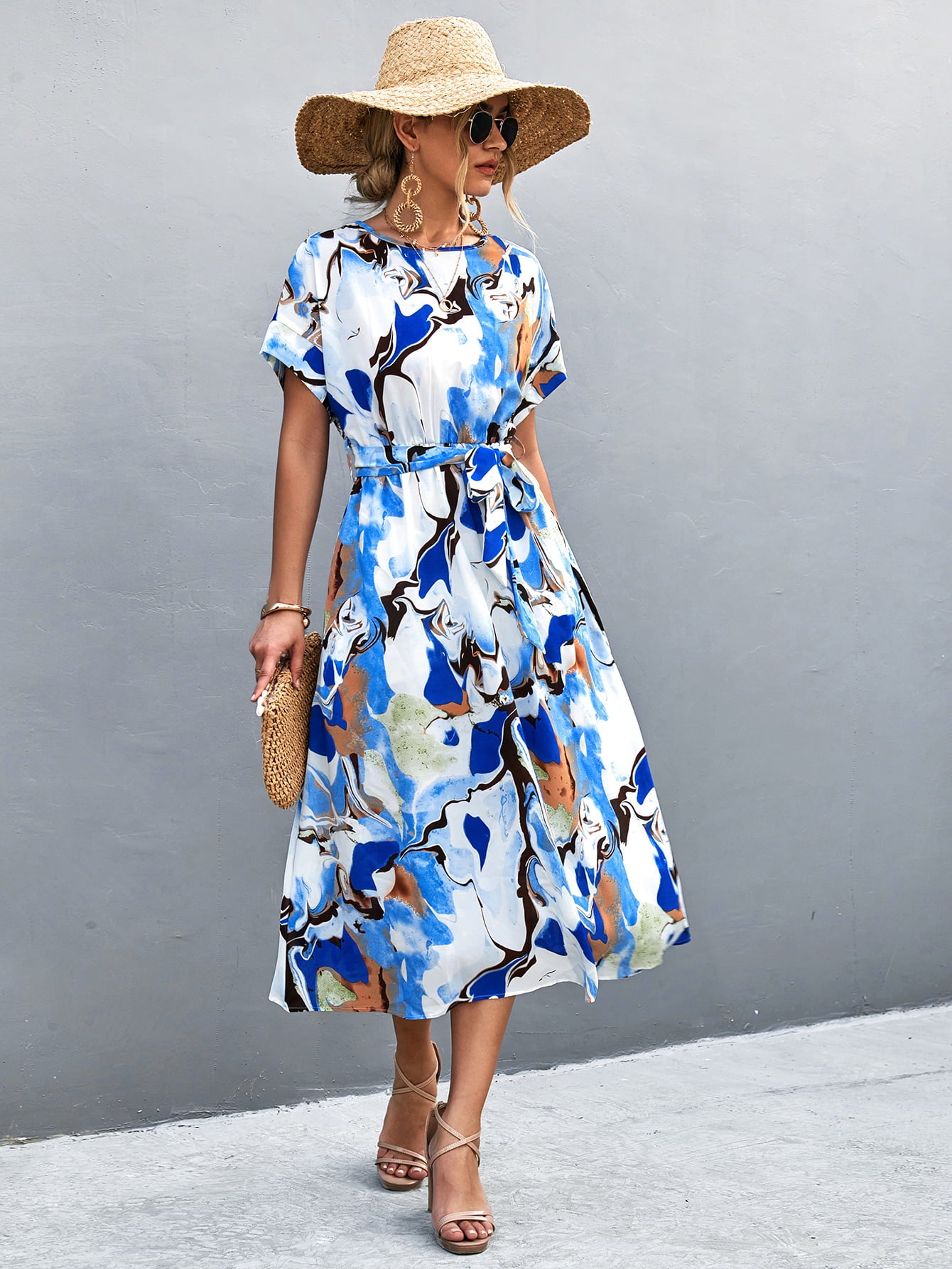 Blue abstract midi tie-waist dress with round neck and short sleeves