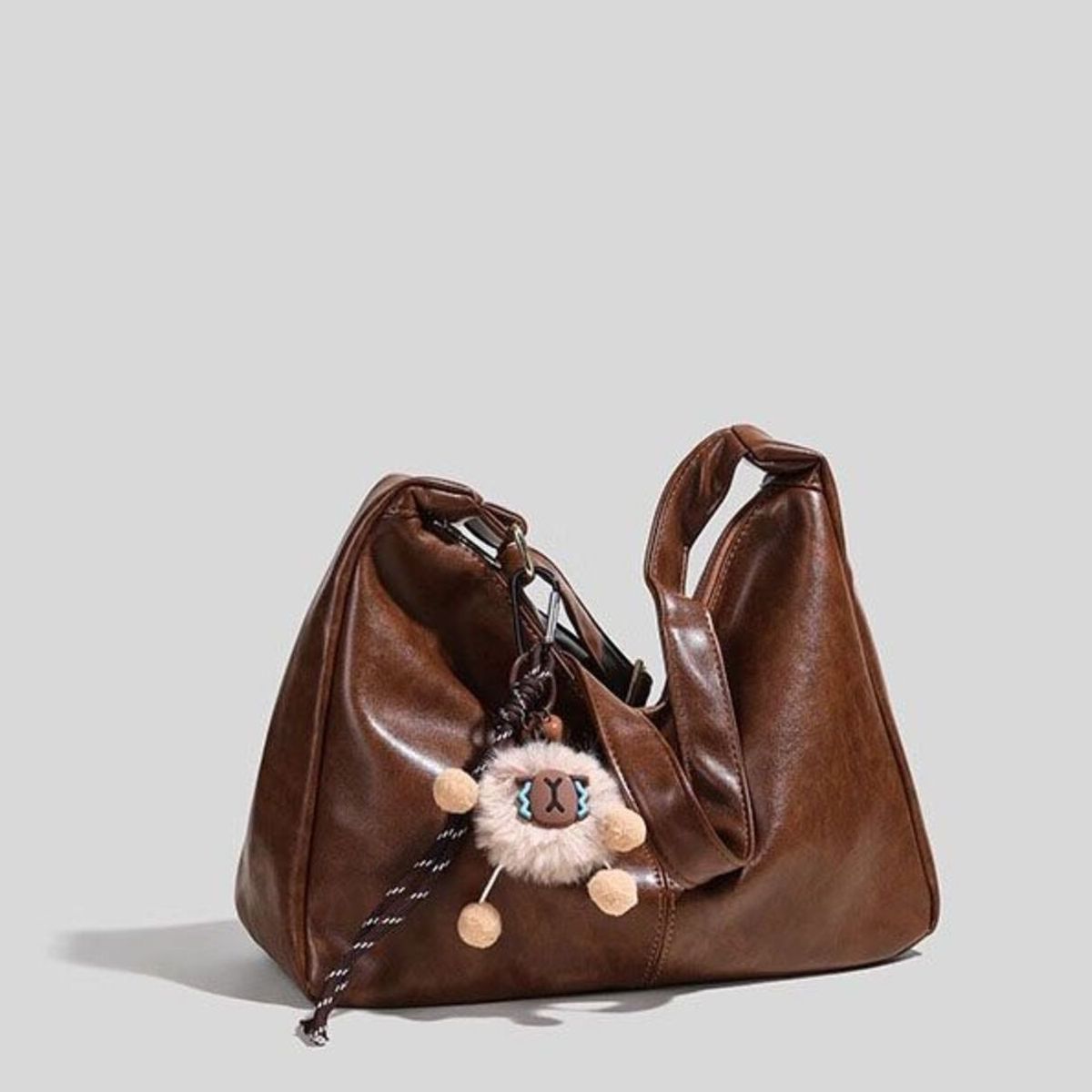 Vintage Style Hobo Shoulder Bag in brown PU leather, large by Trendsi