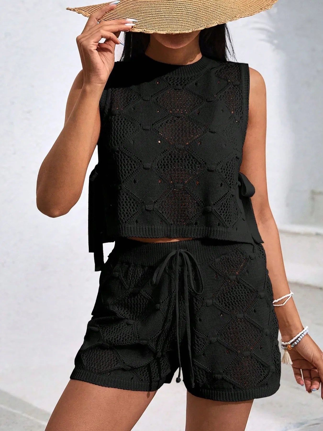 Black diamond-pattern knit sleeveless top and shorts set with drawstring waist