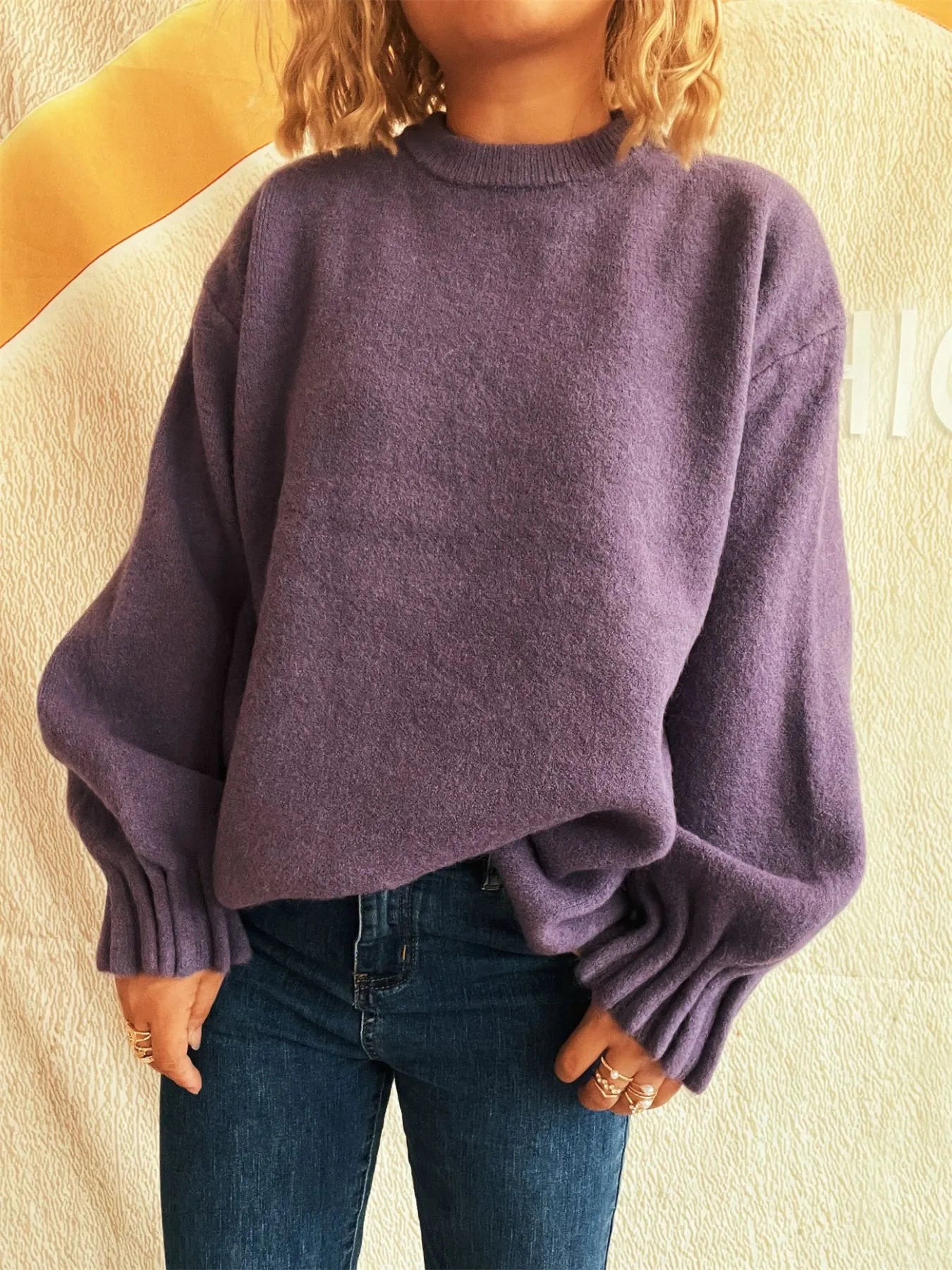 Dropped-shoulder sweater, purple, round neckline, long sleeves, ribbed cuffs