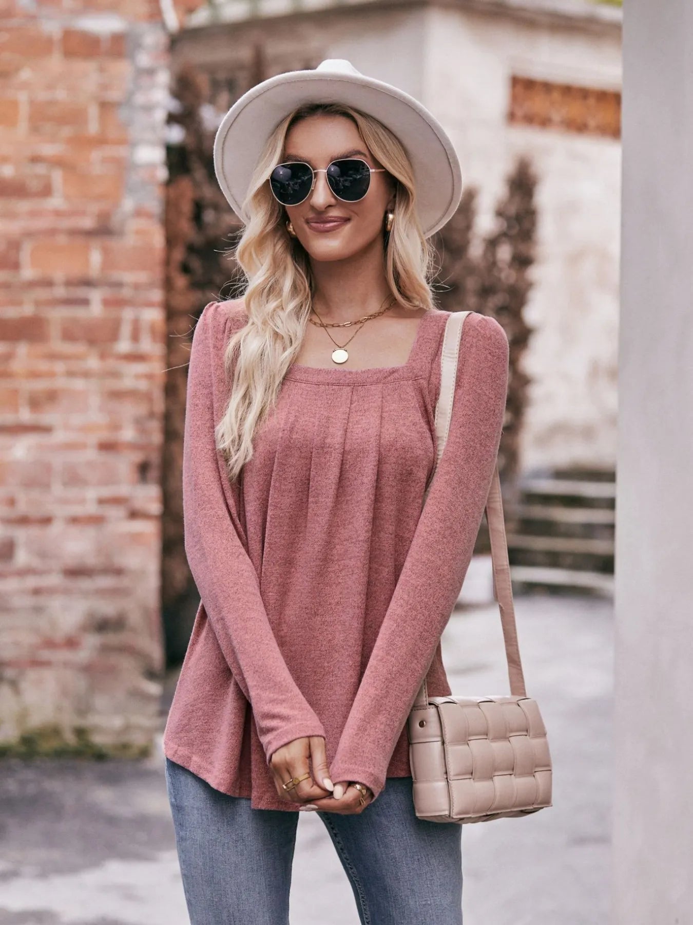 Dusty rose square-neck long sleeve T-shirt, draped fit, long sleeves