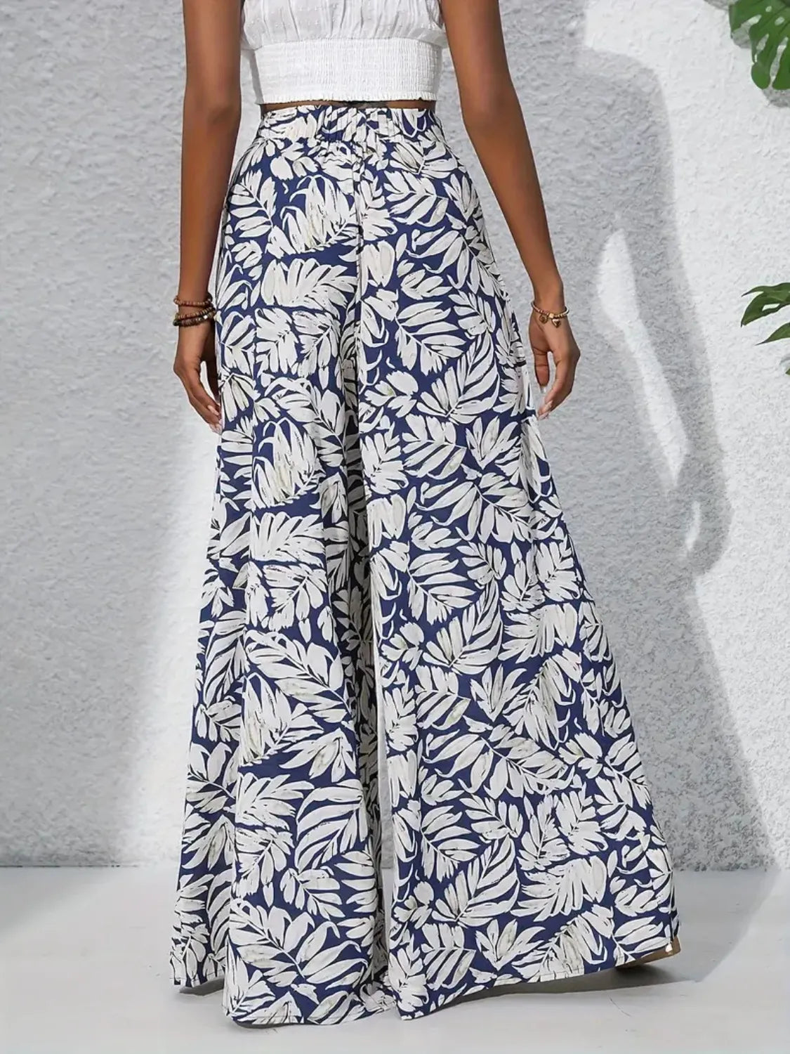 Printed high waist wide-leg pants, navy and white tropical leaf print, gathered high waist