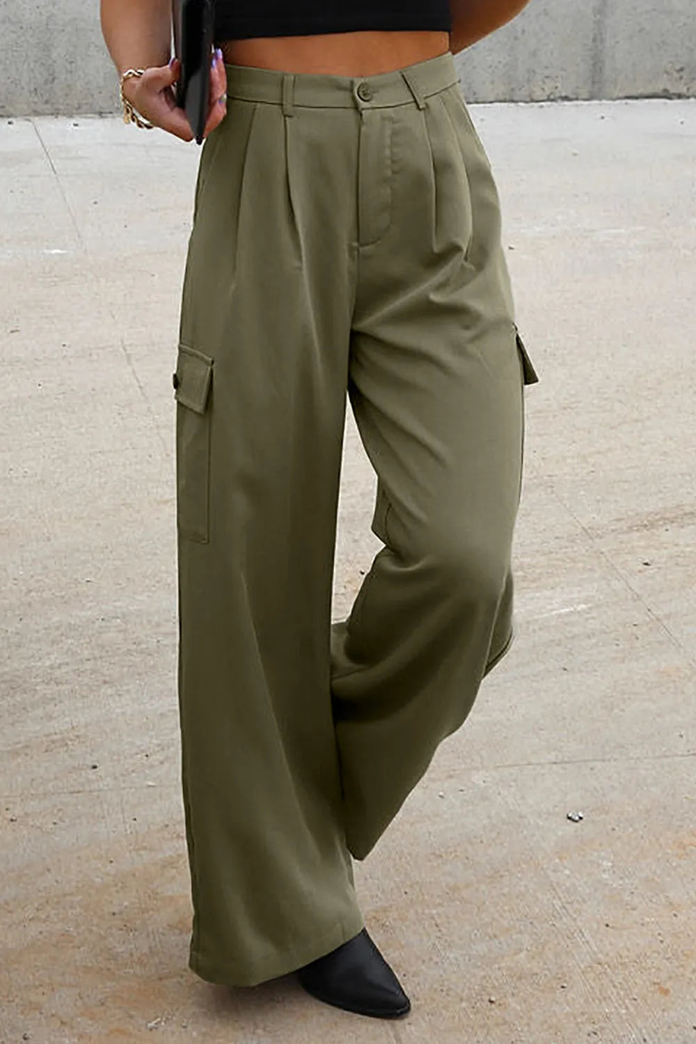 Army green wide-leg cargo pants with side pockets and pleated front