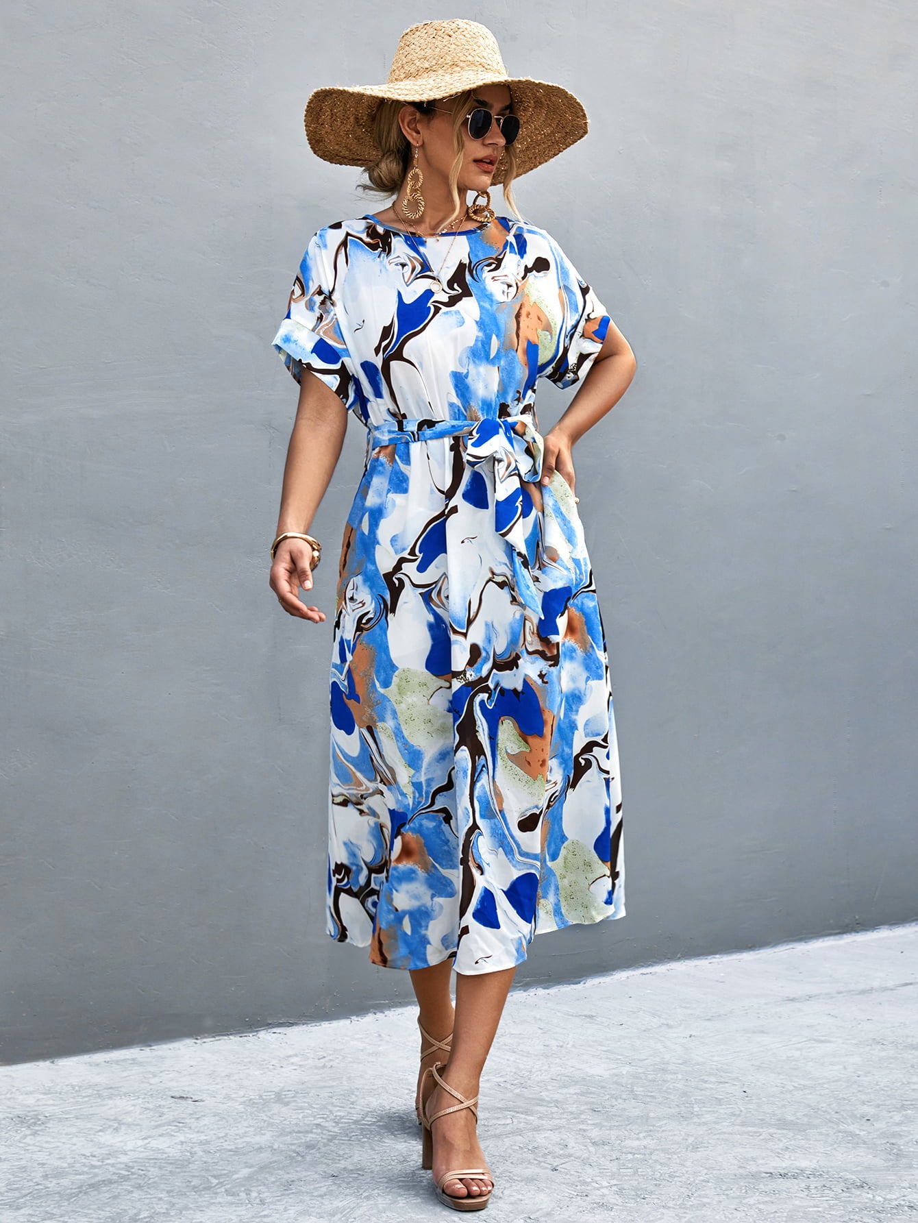 Blue abstract midi tie-waist dress with round neck and short sleeves