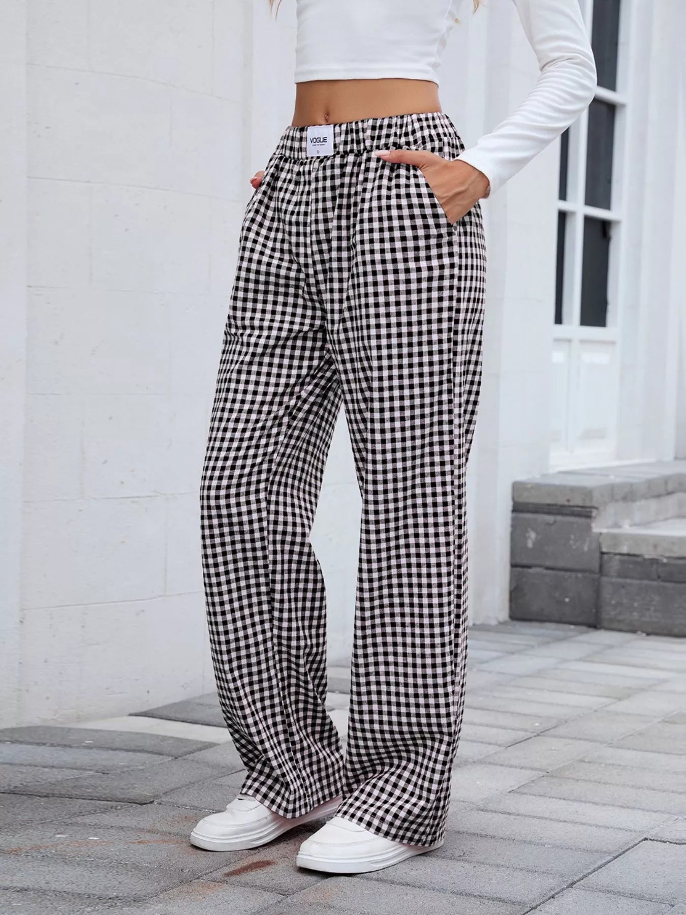 Black and white plaid wide-leg casual pants with elastic waistband