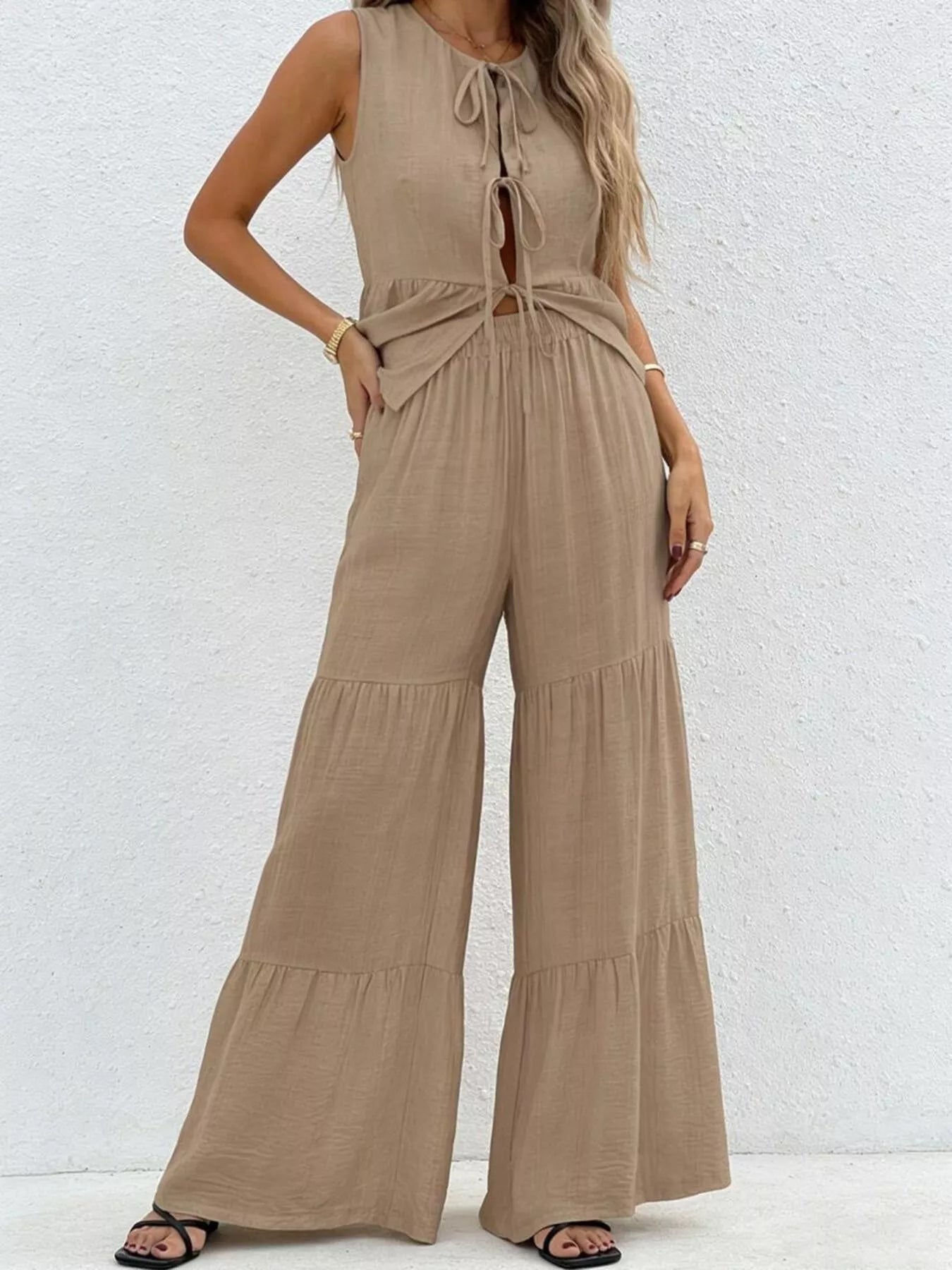 Camel sleeveless tie-front peplum top and wide-leg tiered pants set