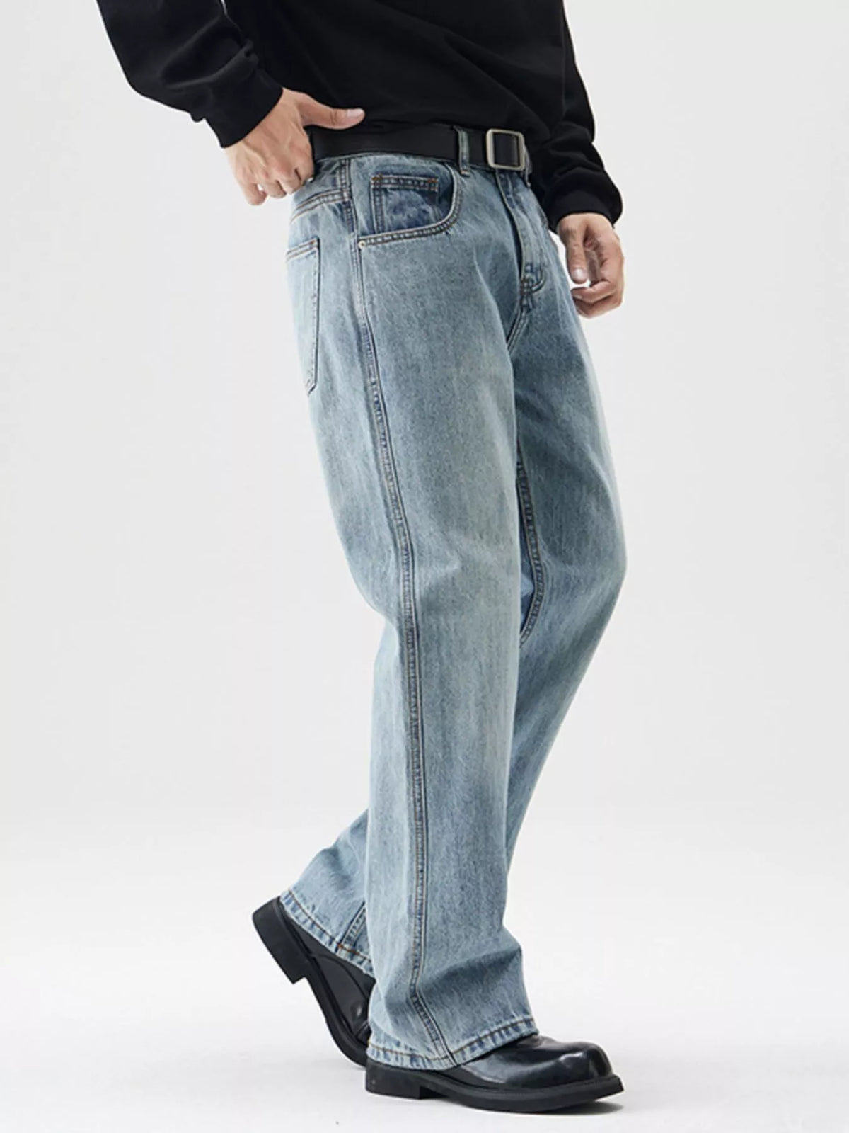 Washed stretch relaxed cotton jeans, light blue, straight relaxed leg, hand pockets