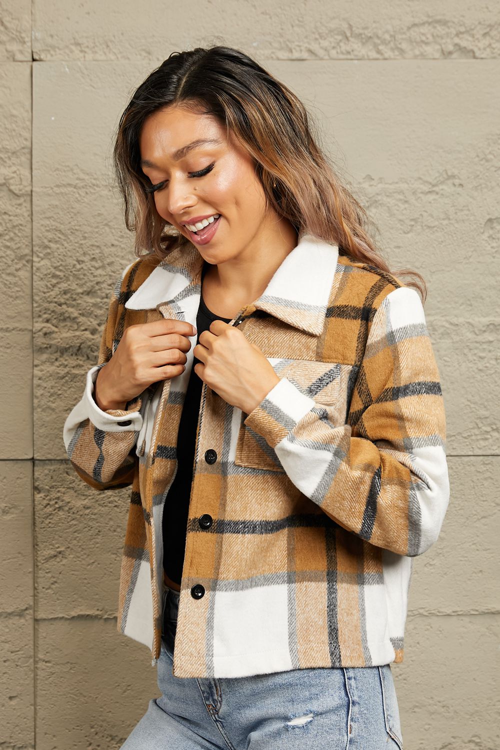 Camel plaid collared jacket with button front, fleece-trim collar, and chest pockets