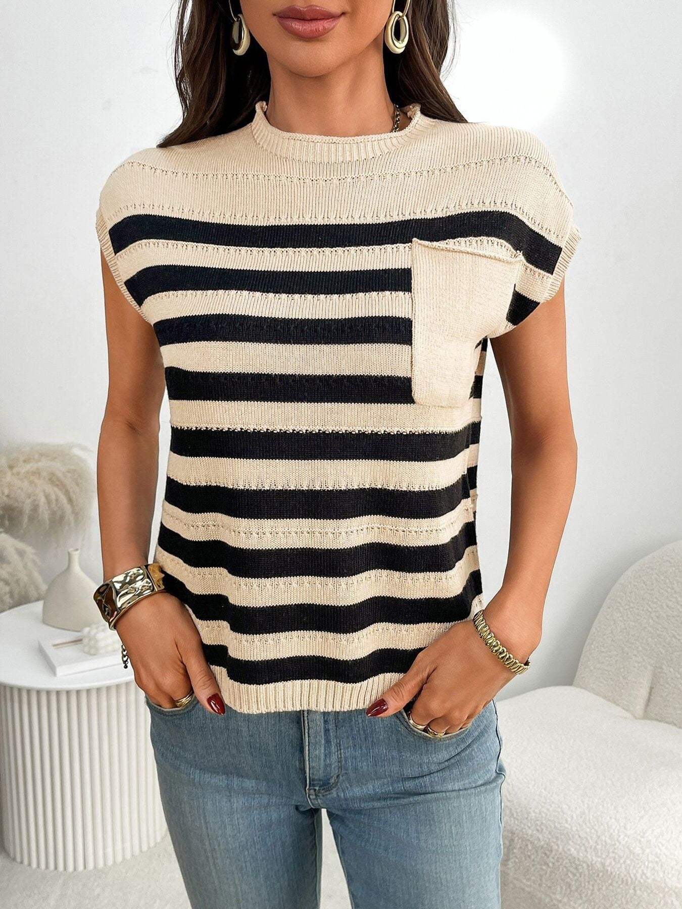 4e10f3bb039f4f298fed40dc84e48605-Max