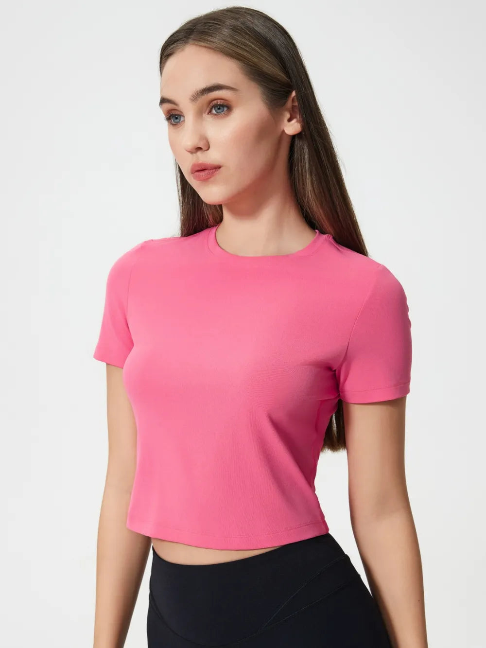 Women’s active t-shirt, fuchsia pink, round neck, short sleeves, cropped hem