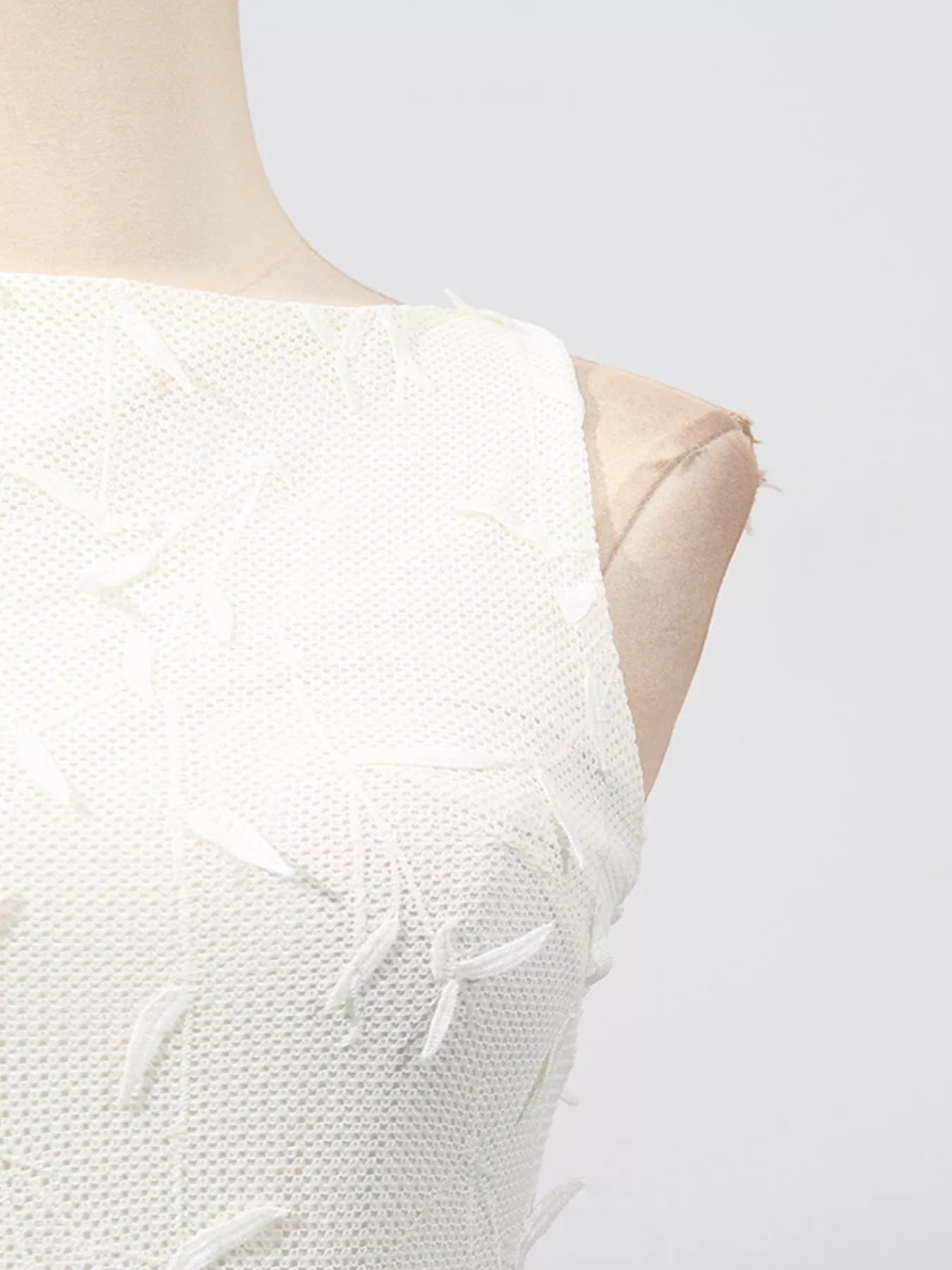 Cedar & Moore Sleeveless Floral Applique Midi Dress in white mesh fabric