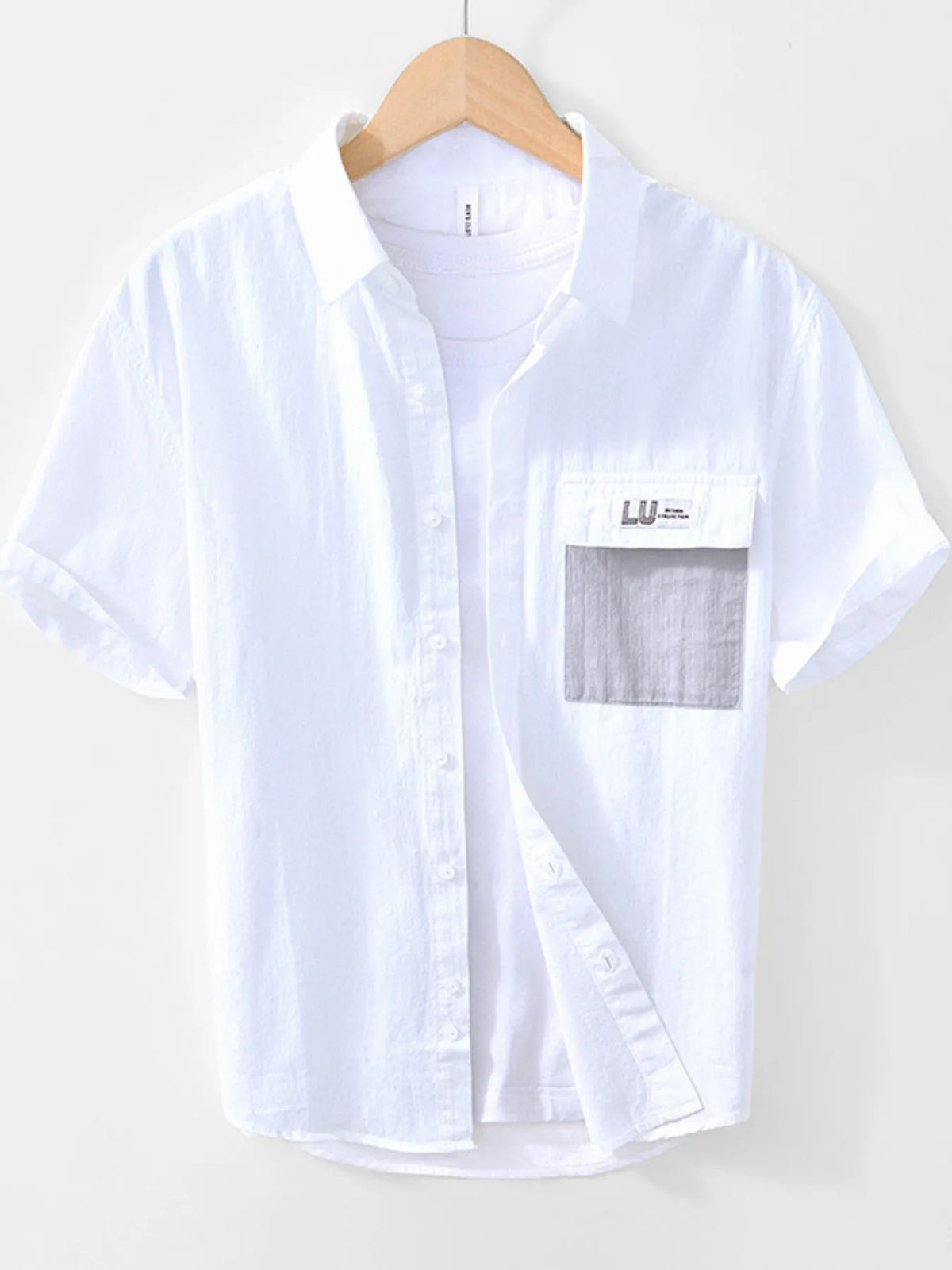Men's short-sleeve button-down shirt, white with chest patch pocket