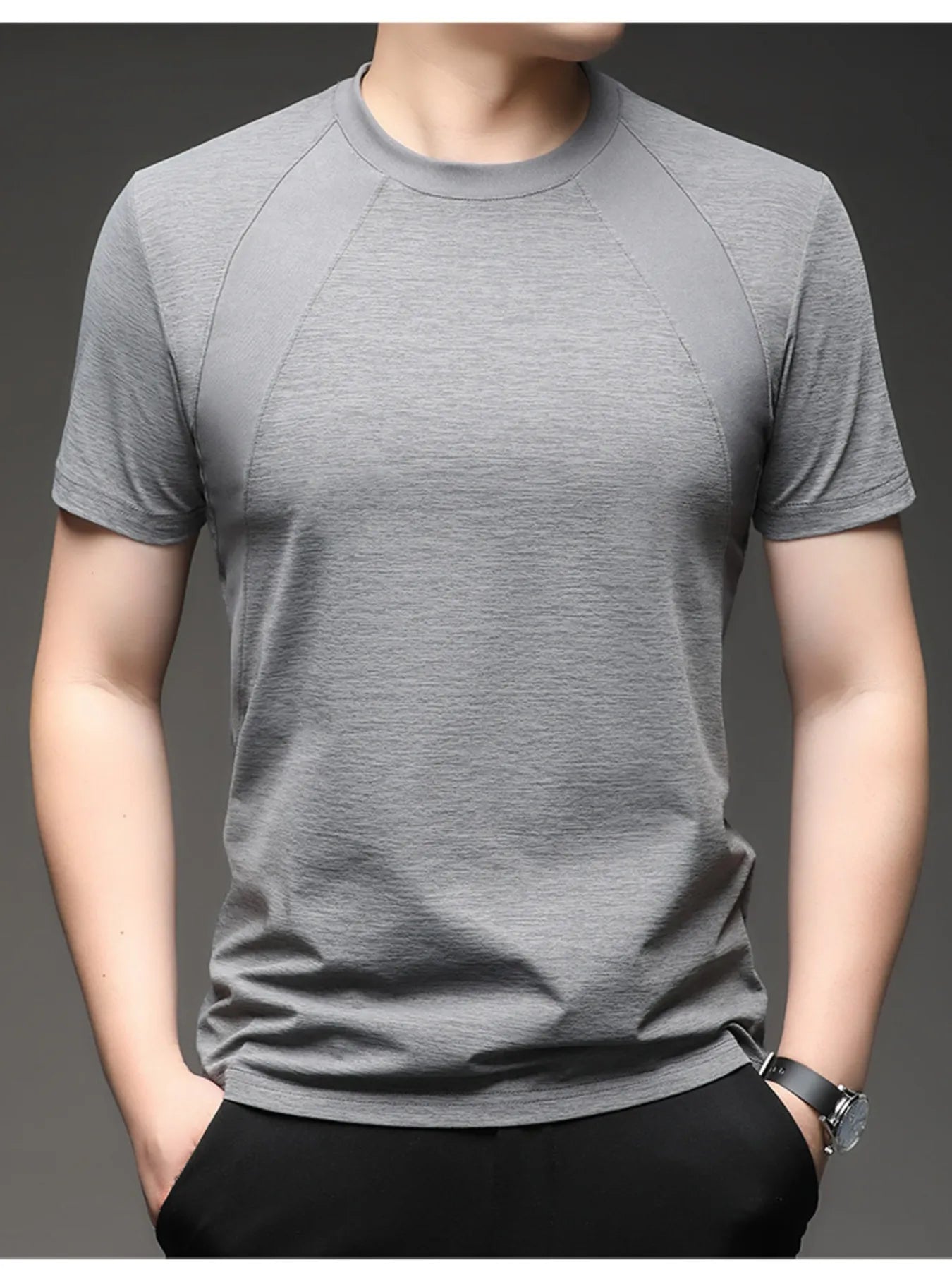 Men's plus size raglan crew-neck T-shirt in light gray, short sleeves, contrast seaming