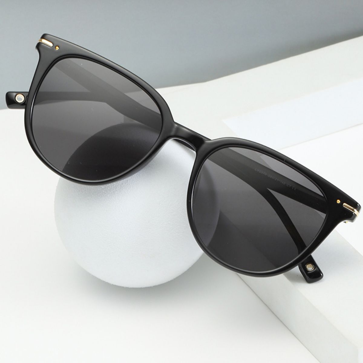 Cedar & Moore UV Protection Sunglasses black frames, gray lenses by Trendsi