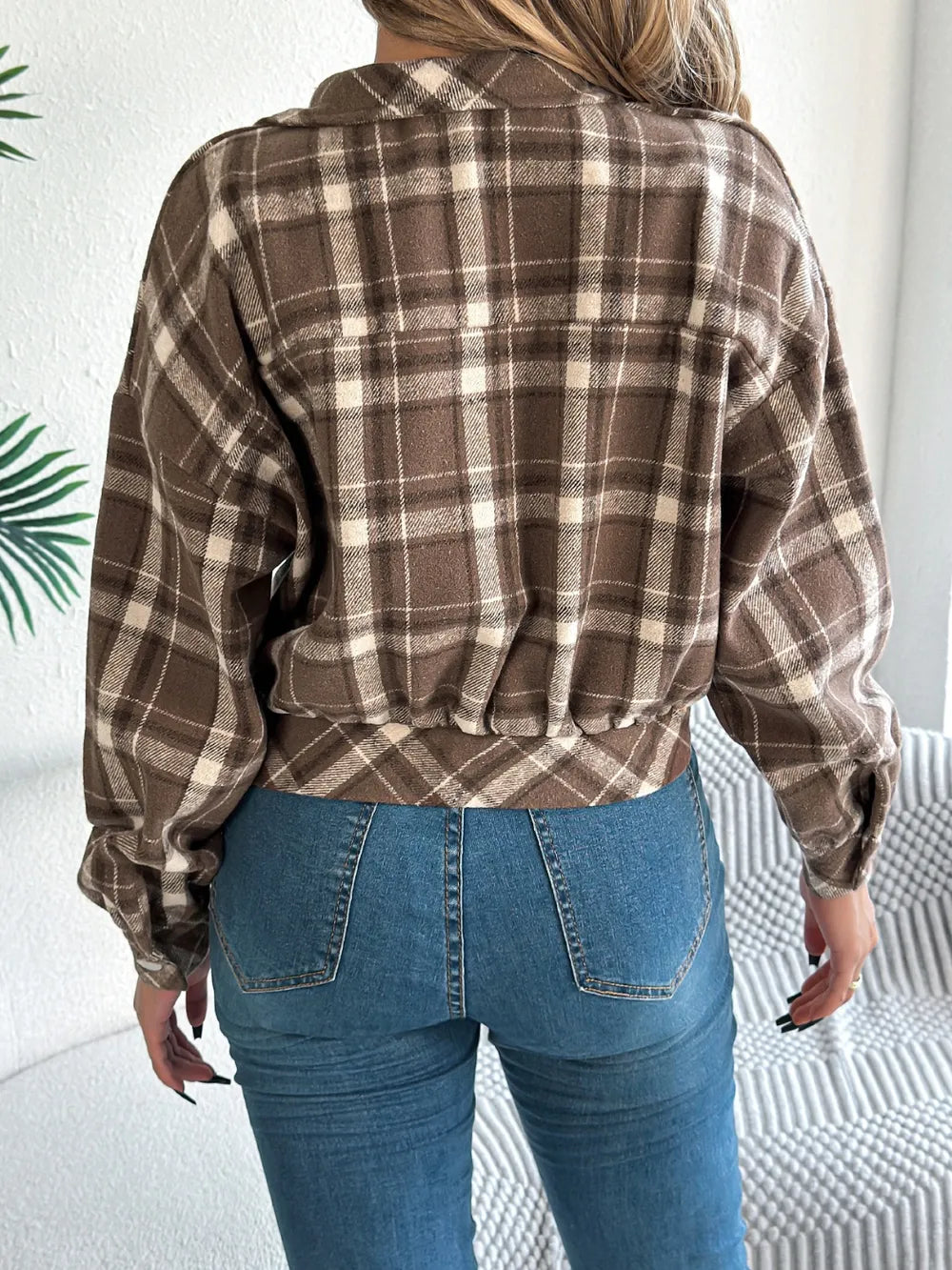 Plaid button-up long-sleeve jacket with gathered back and buttoned cuffs