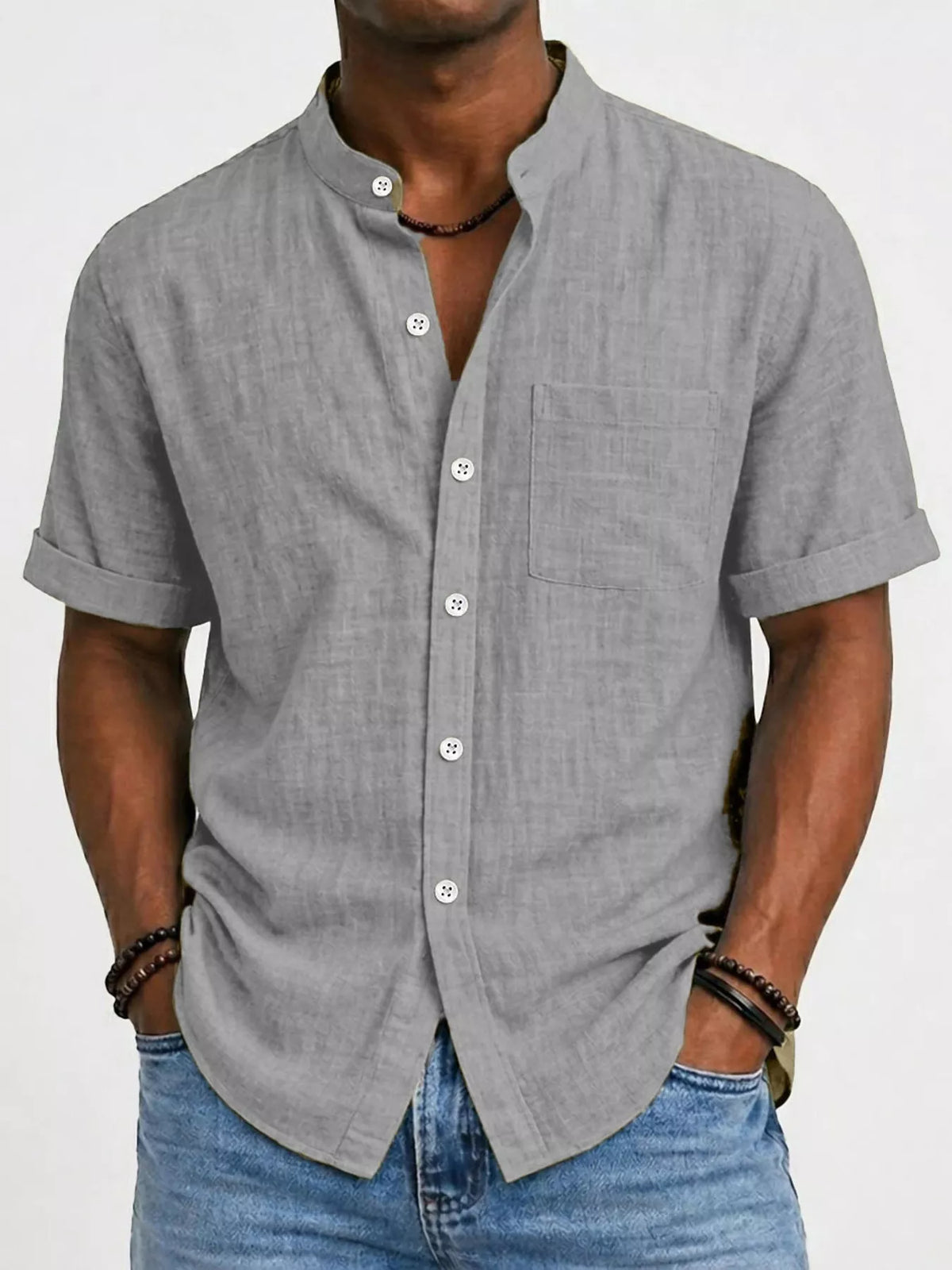 Men's short-sleeve button-up cotton shirt in light gray, chest pocket