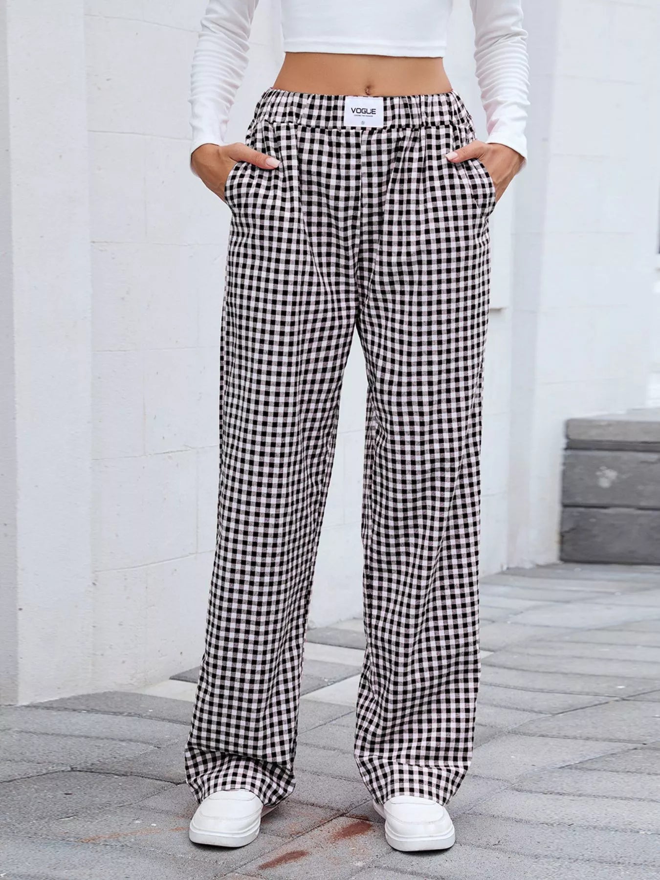 Black and white plaid wide-leg casual pants with elastic waistband
