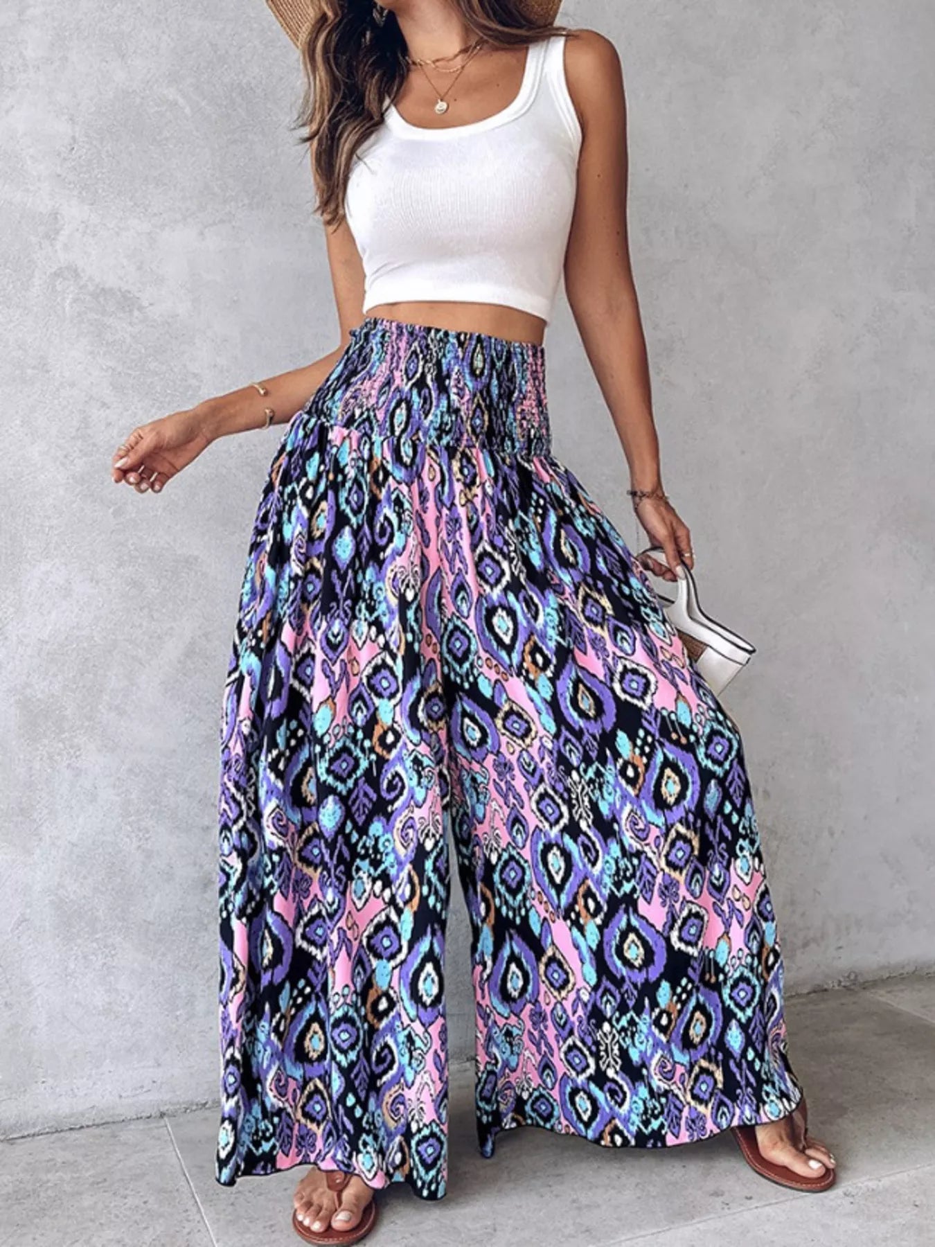Printed wide-leg pants with multicolor diamond geometric pattern, gathered elastic waist