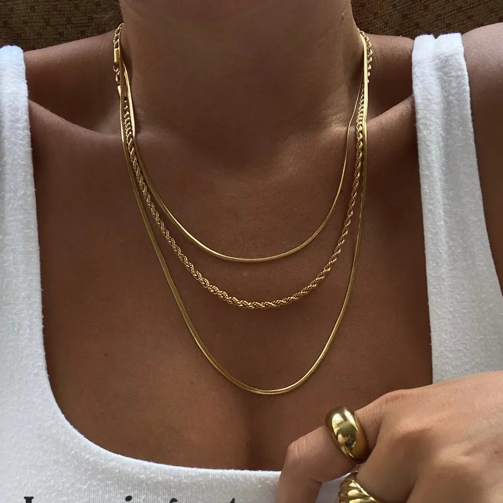 Gold-plated three-layer chain necklace with two rope chains and one smooth chain