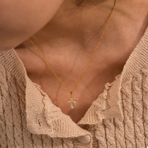 Gold-plated zircon cross necklace with clear cross stones and a thin gold chain