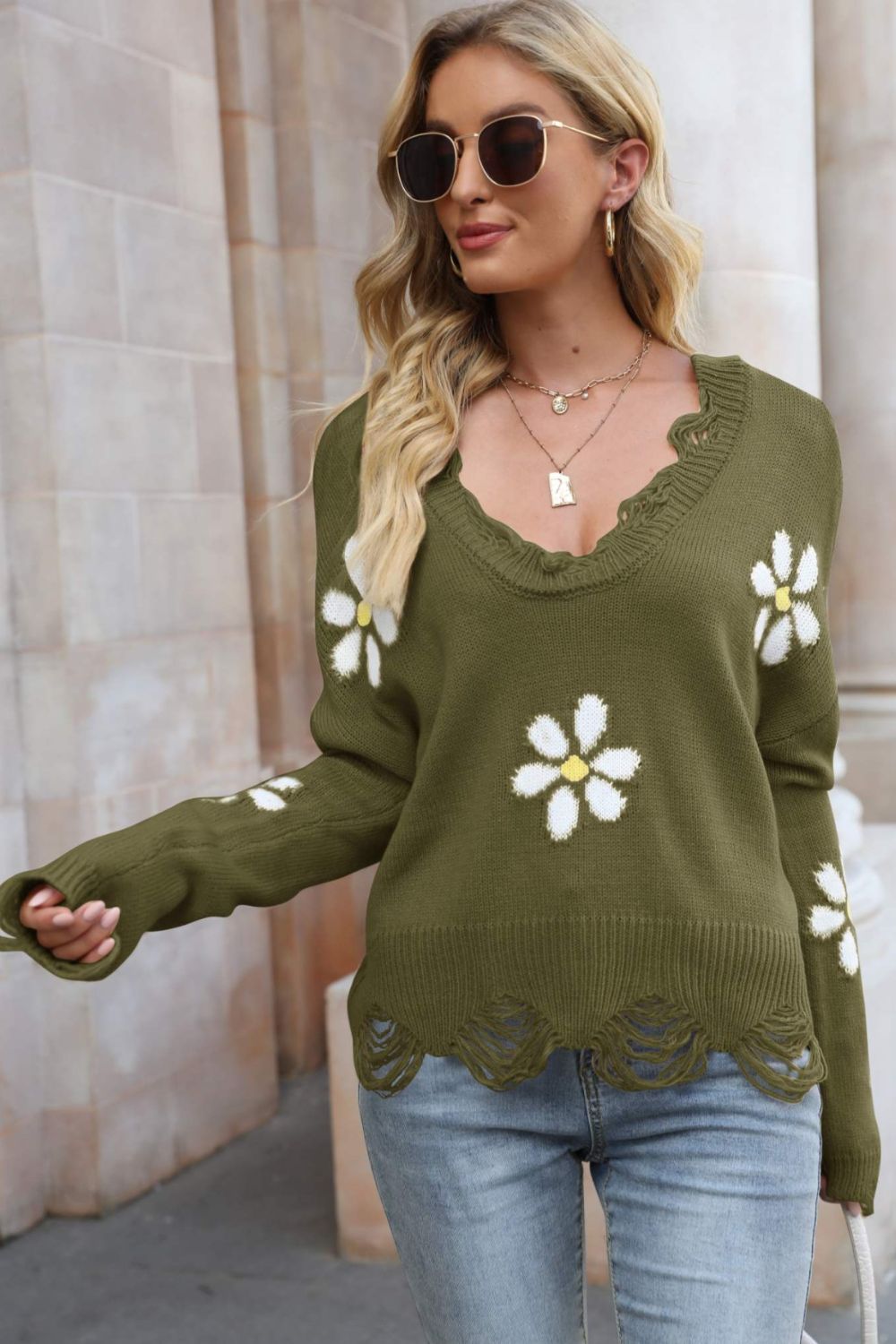 Distressed ribbed-trim sweater in olive green with white daisy print
