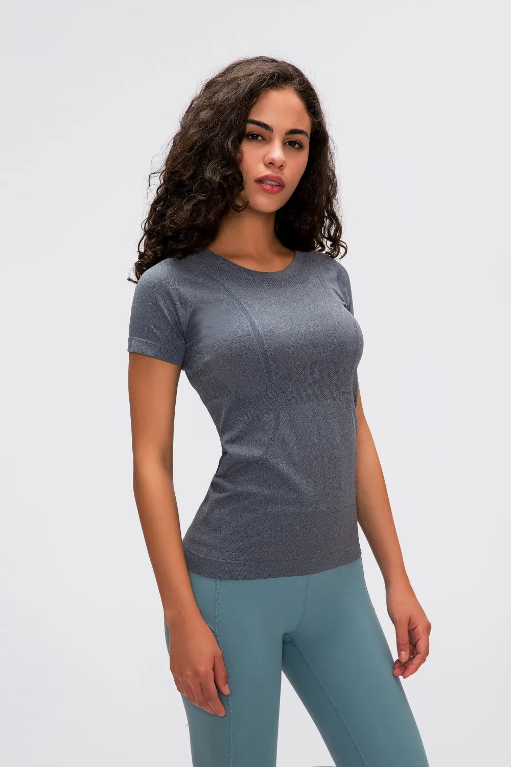 Active t-shirt, dark gray crew neck short sleeves