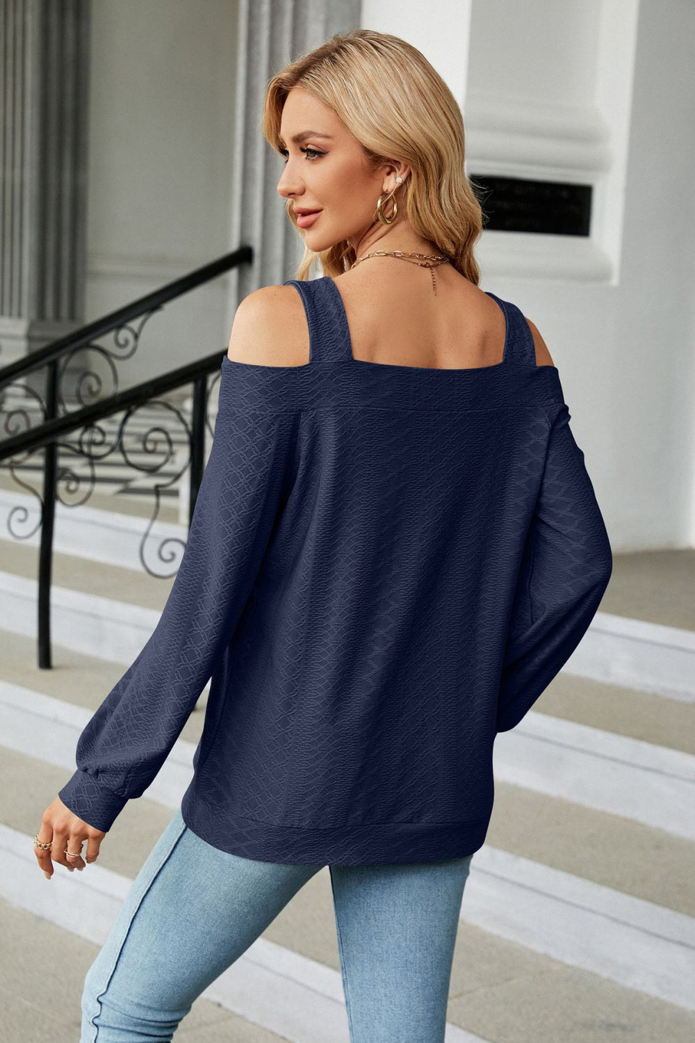 Dark blue cold shoulder square-neck cutout blouse, off-shoulder long sleeves