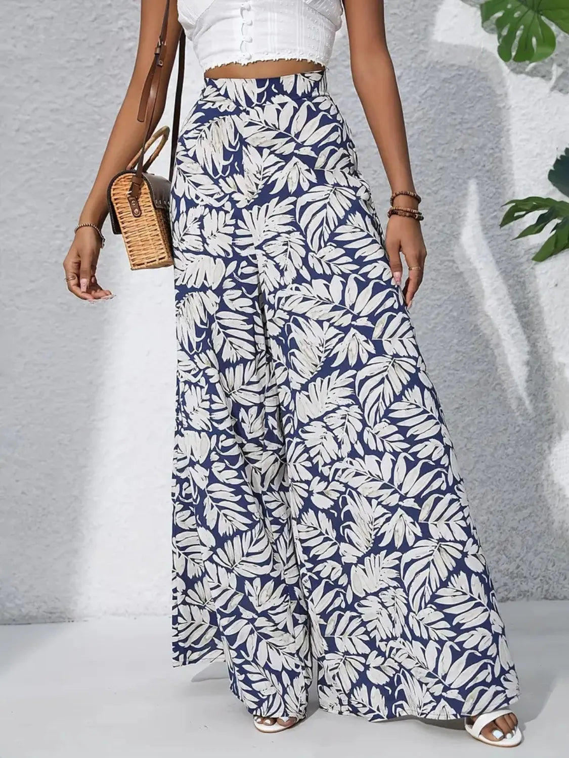Printed high waist wide-leg pants, navy and white leaf print, elastic waistband, wide legs