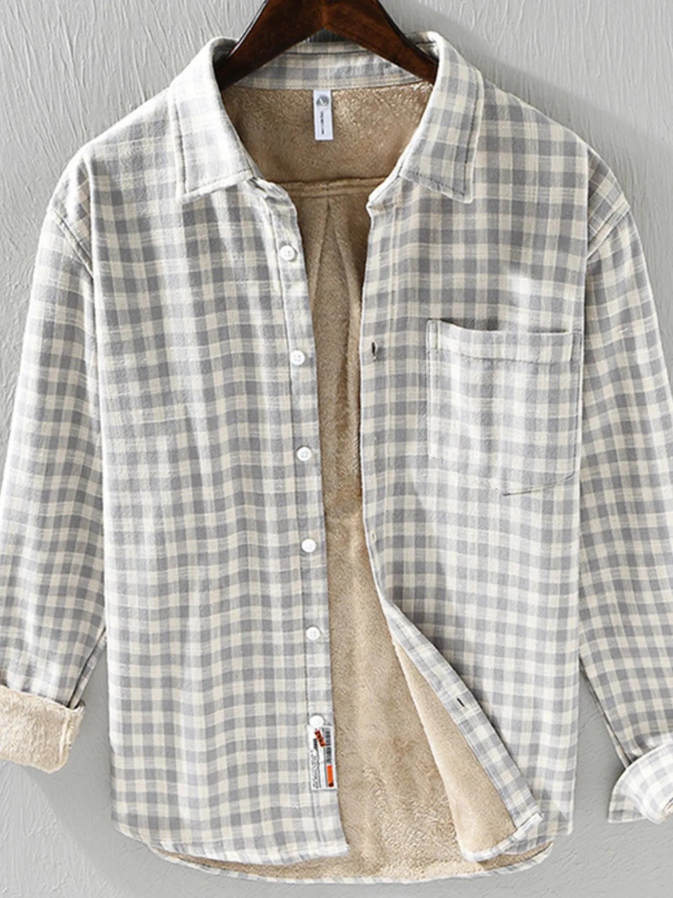 Men's plus-size plaid button-down shirt with contrast inner lining, light plaid