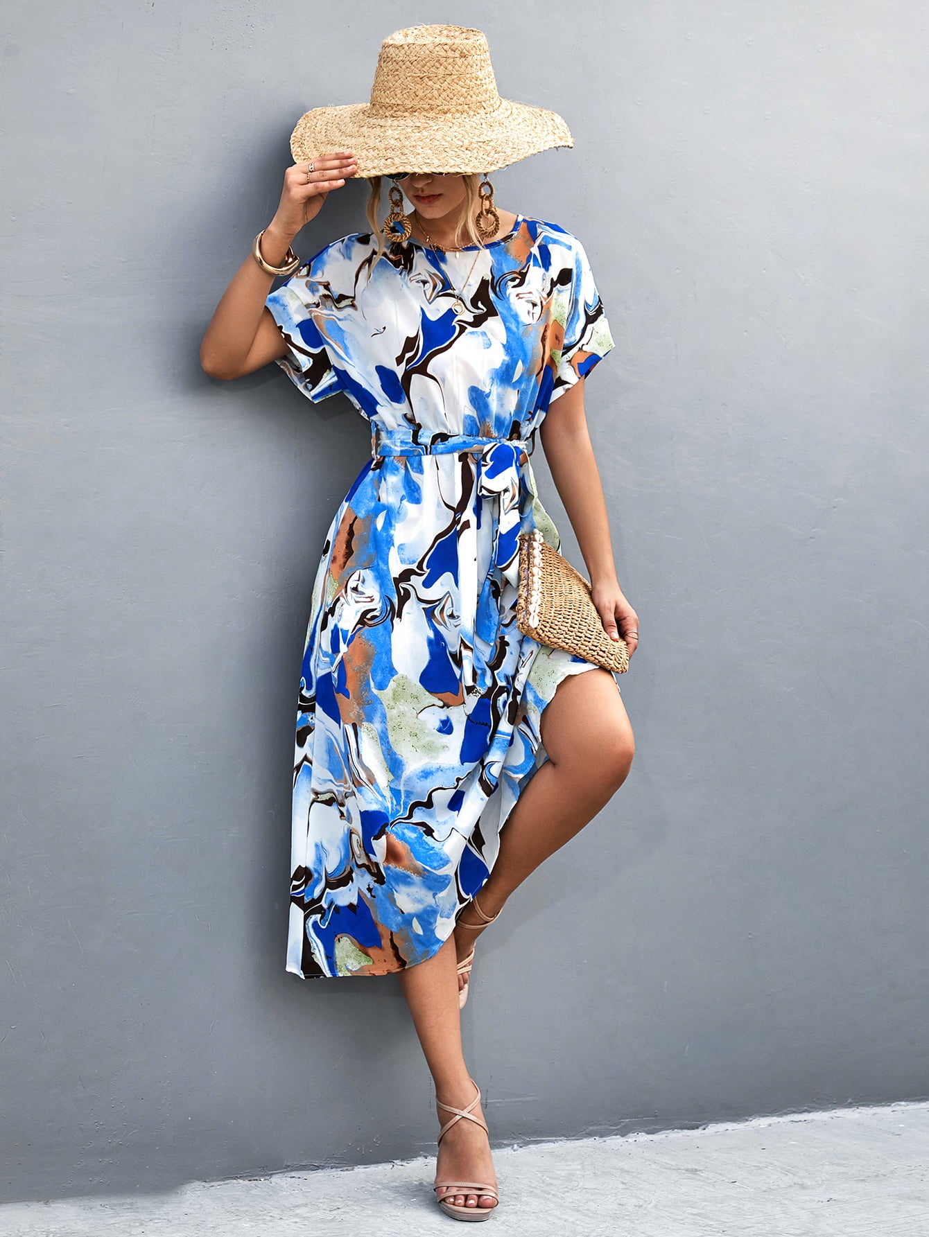 Blue abstract midi tie-waist dress with round neck and short sleeves
