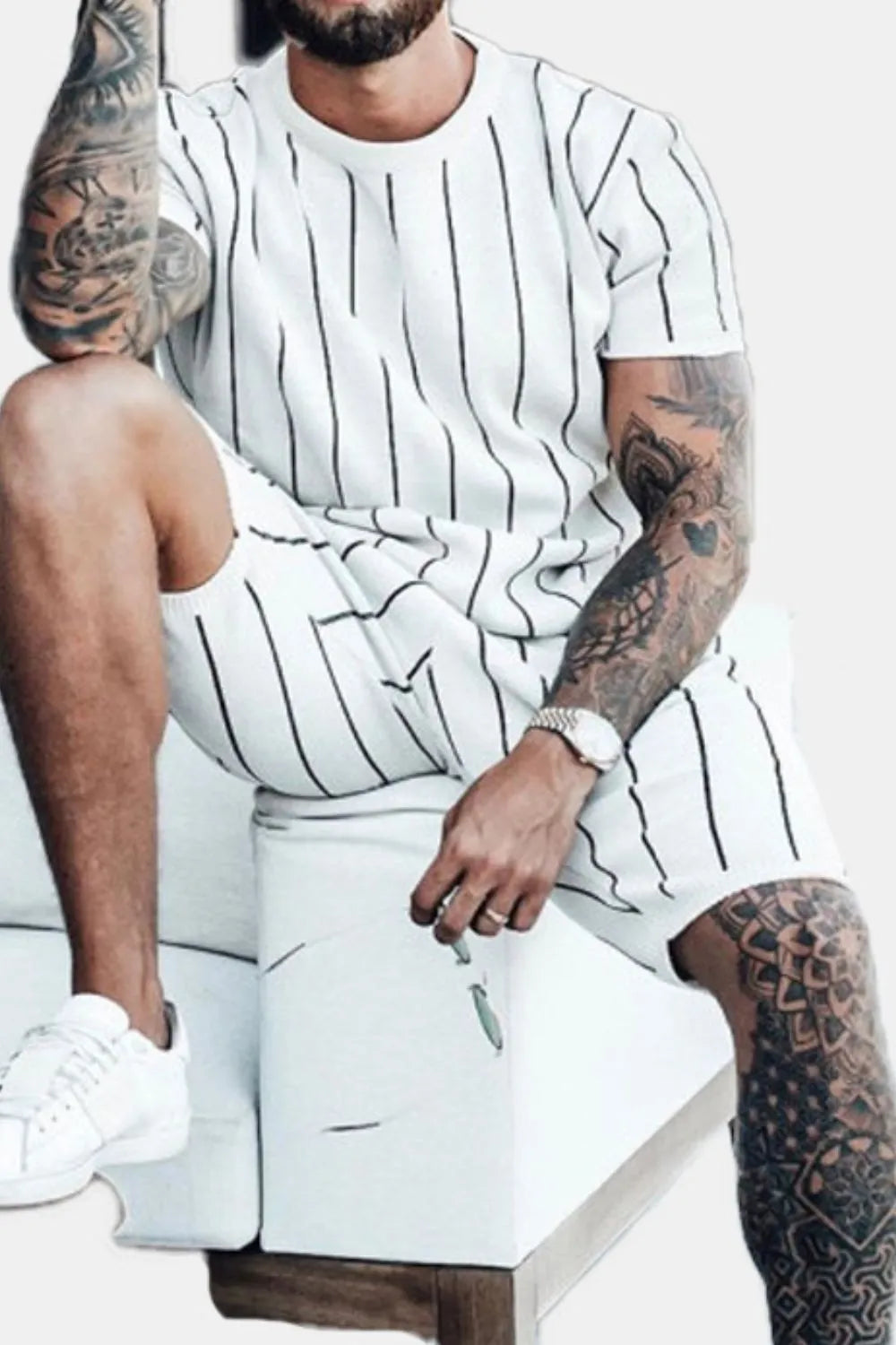 Men's striped short-sleeve top and shorts set, white with dark vertical stripes