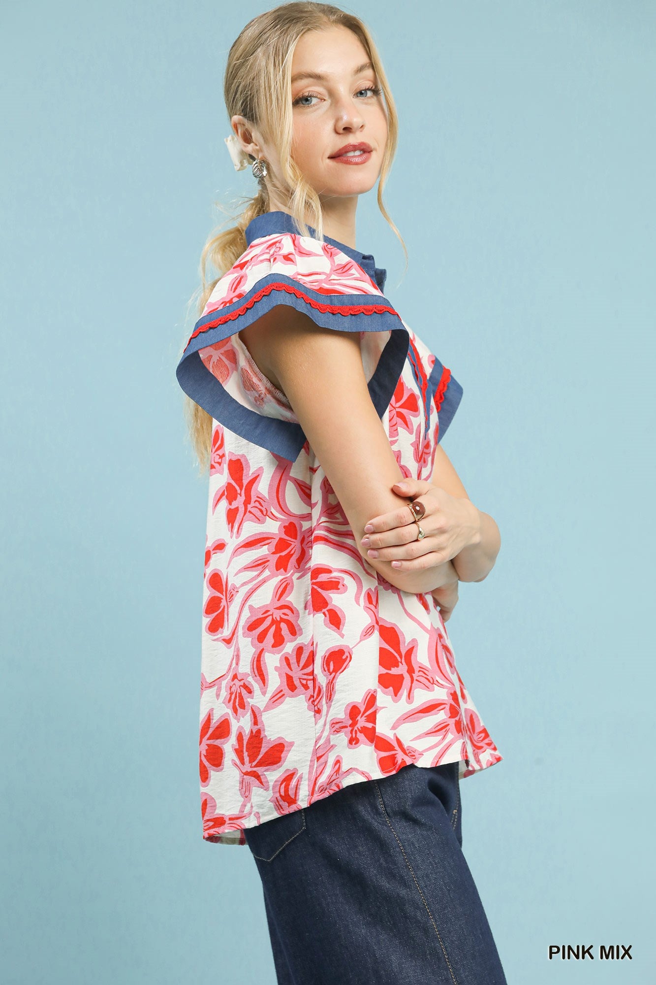 Cedar & Moore Umgee Floral Split Neck Top - pink floral with navy trim
