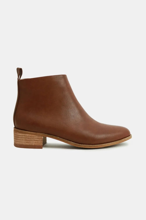 Brown leather block heel ankle boots with low, chunky heel