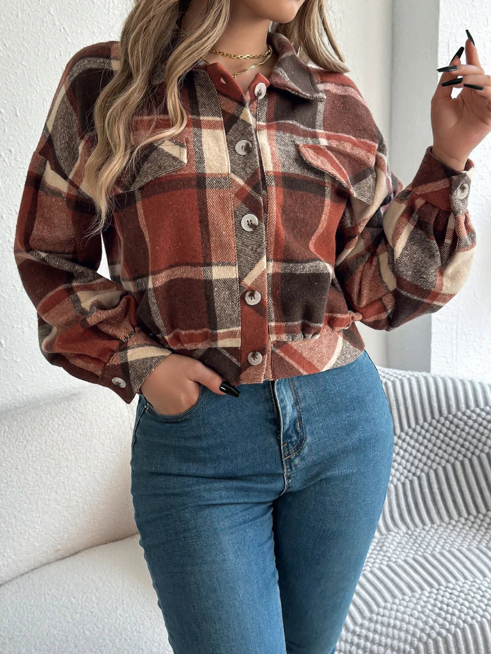 Plaid button-up long-sleeve jacket with buttoned front and flap chest pockets